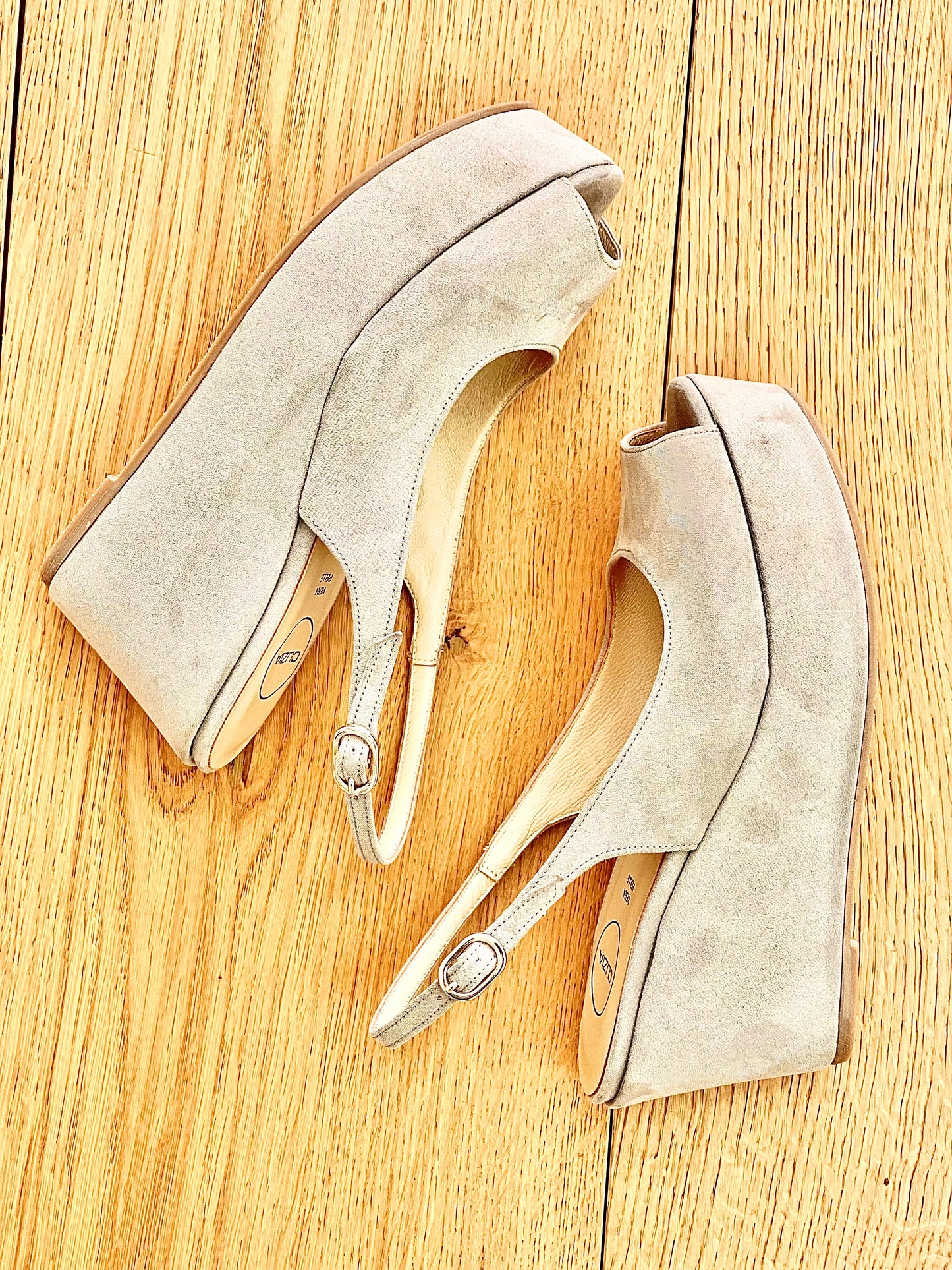 BEIGE SUEDE BOGOTA