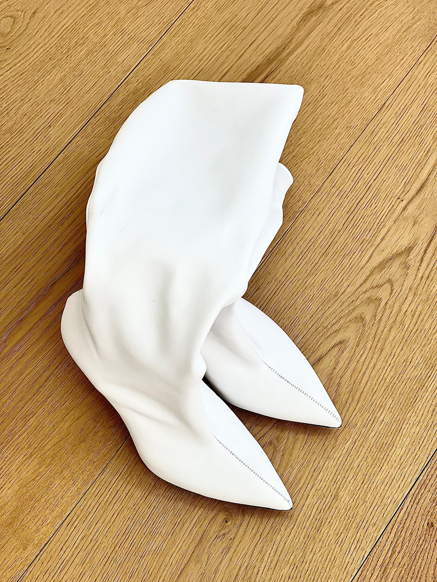 ESTER LEATHER WHITE