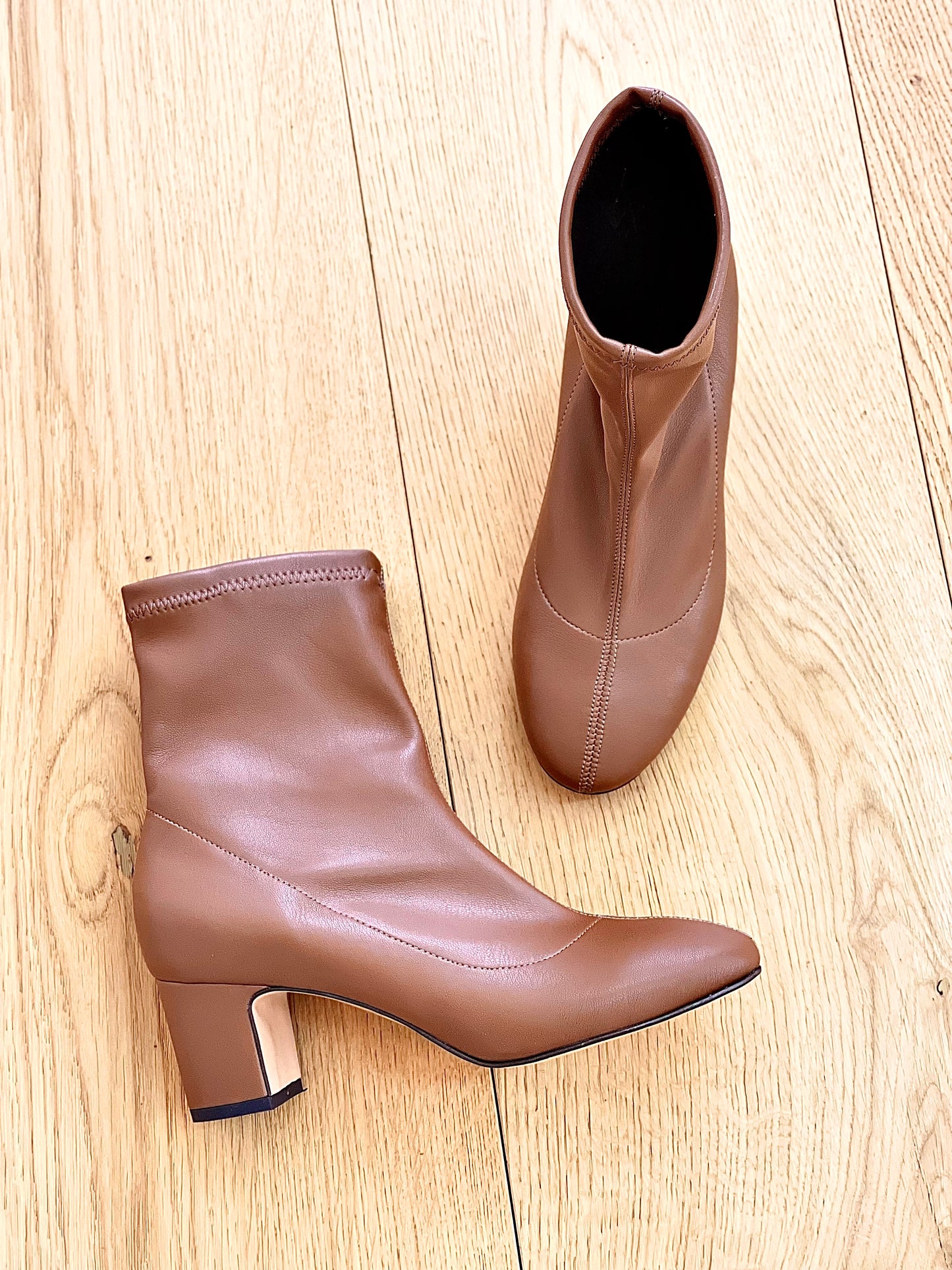 GENERATION LEATHER LEATHER