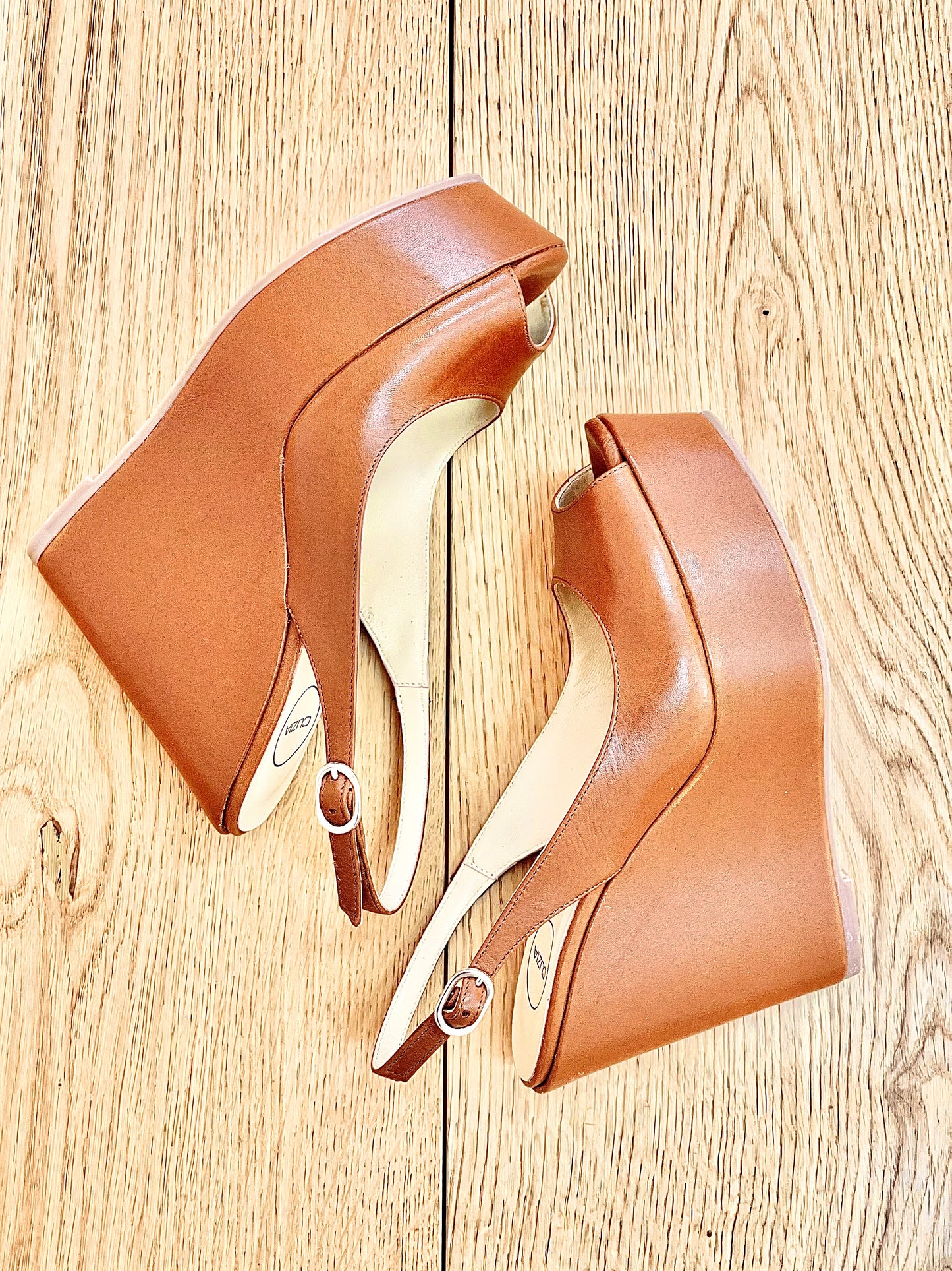 CARACAS LEATHER COGNAC