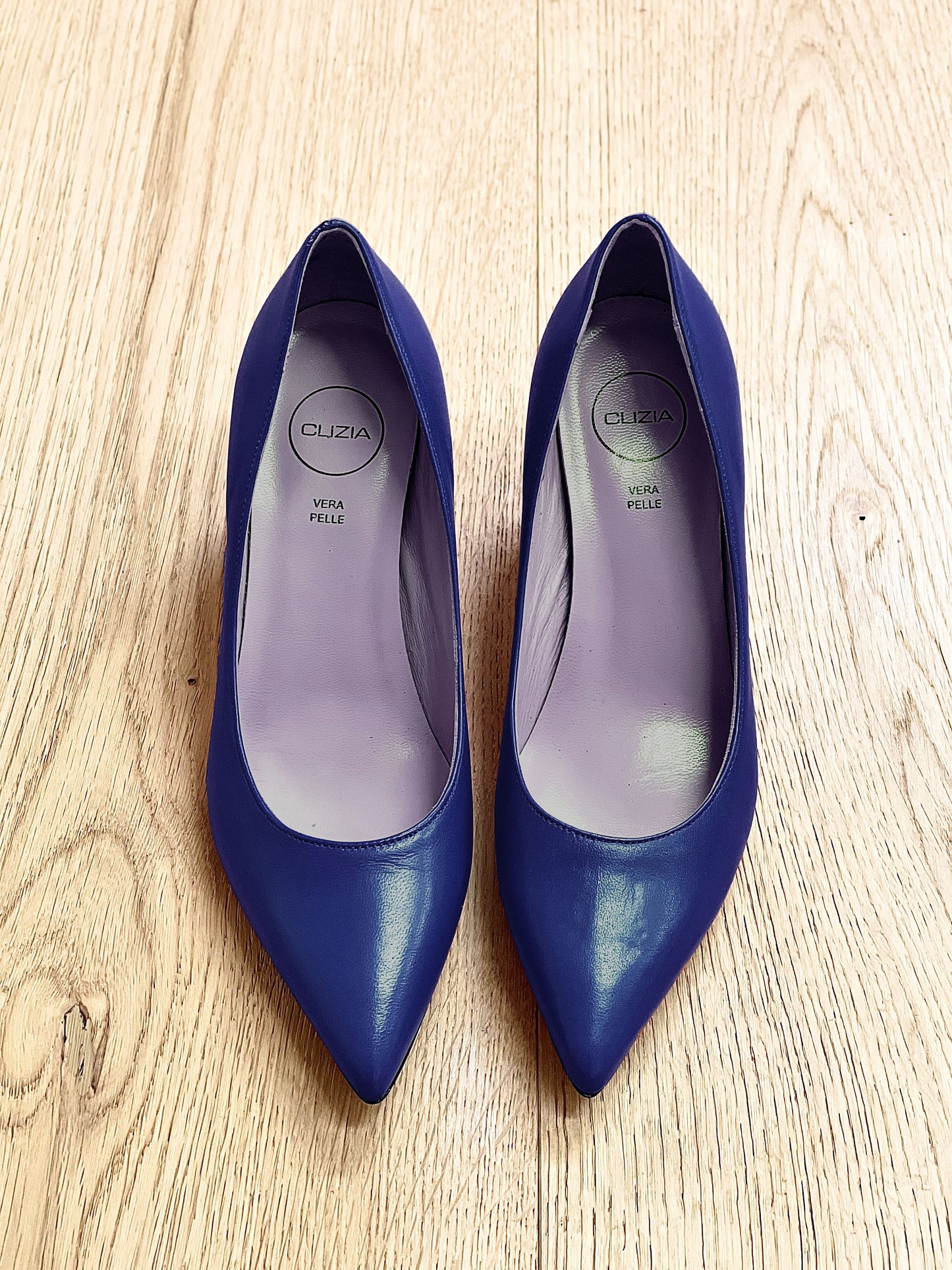 DANCE BLUE LEATHER