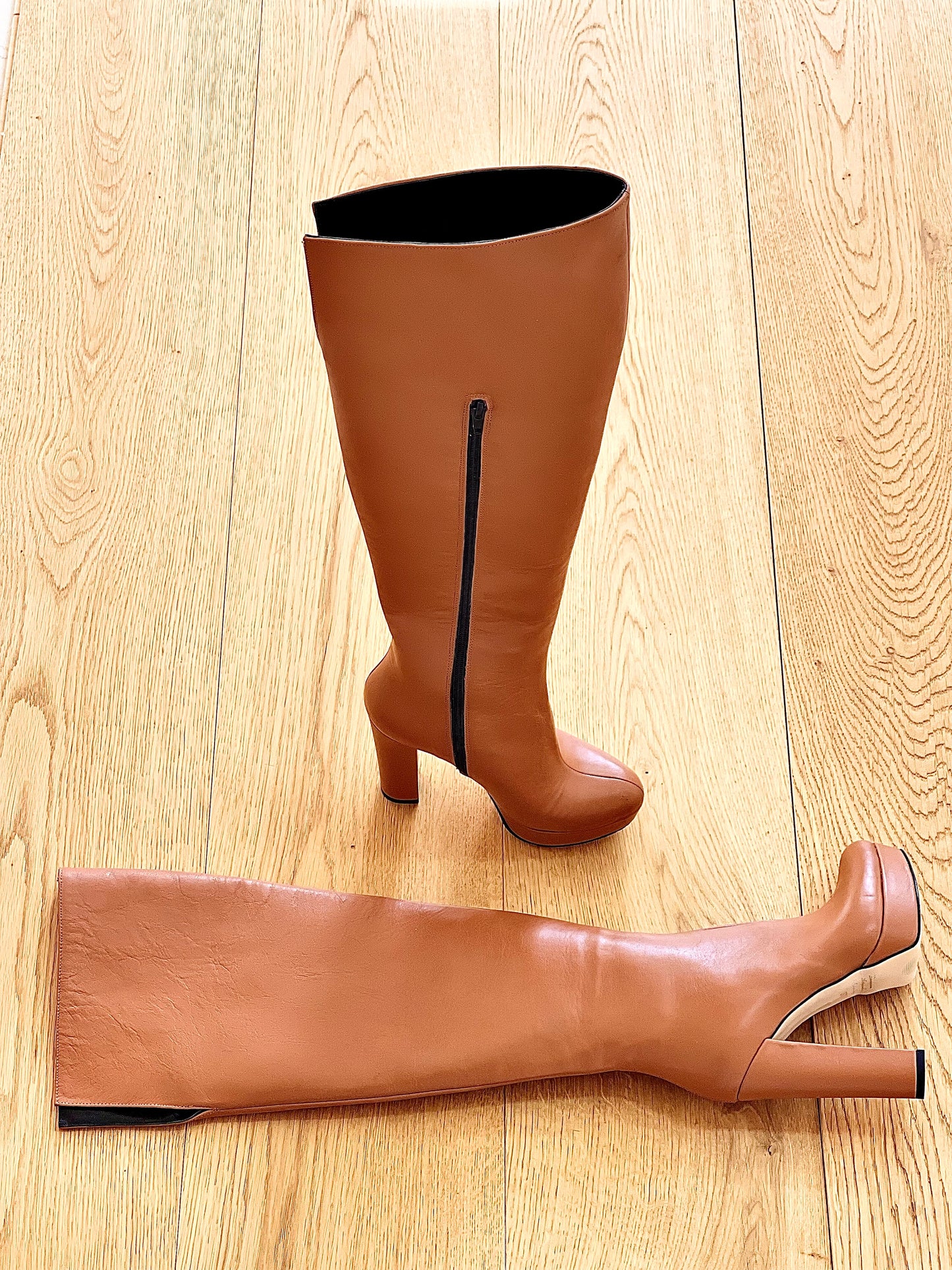 KRISTEN COGNAC LEATHER