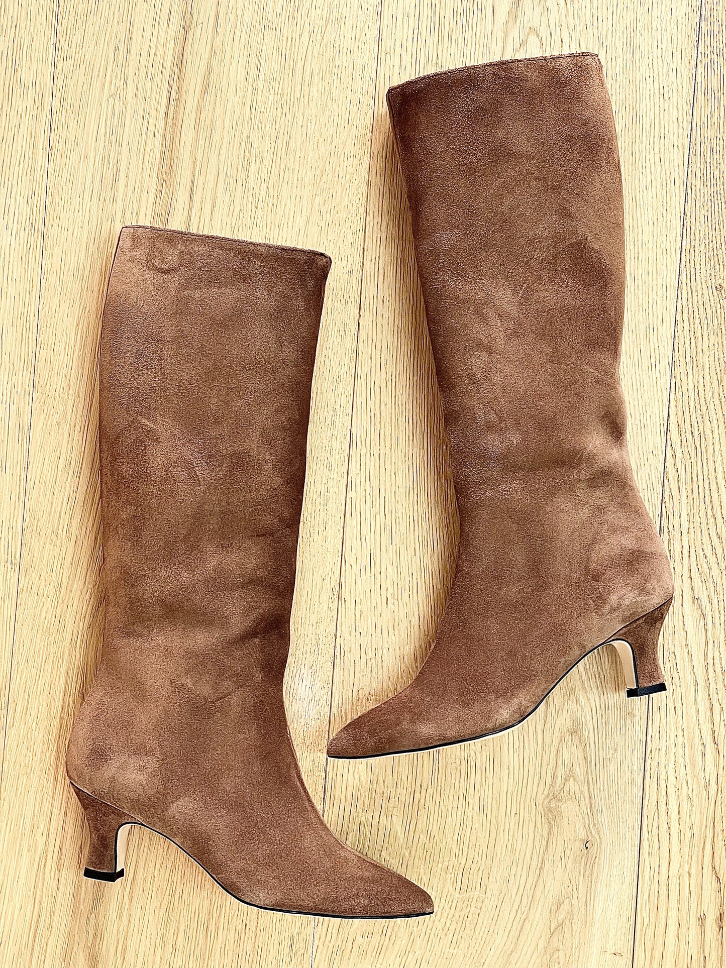 COGNAC SUEDE MAGELLAN