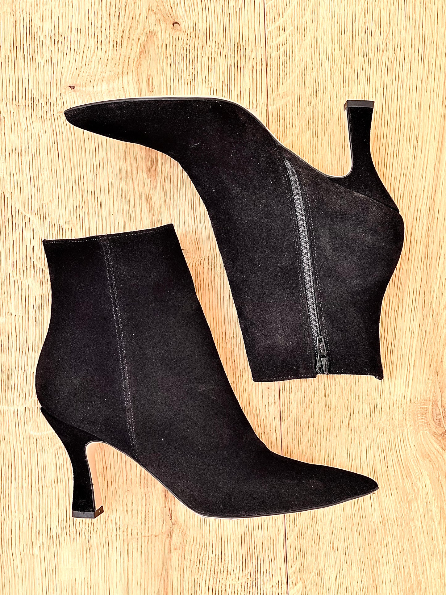 BLACK SUEDE KAORI