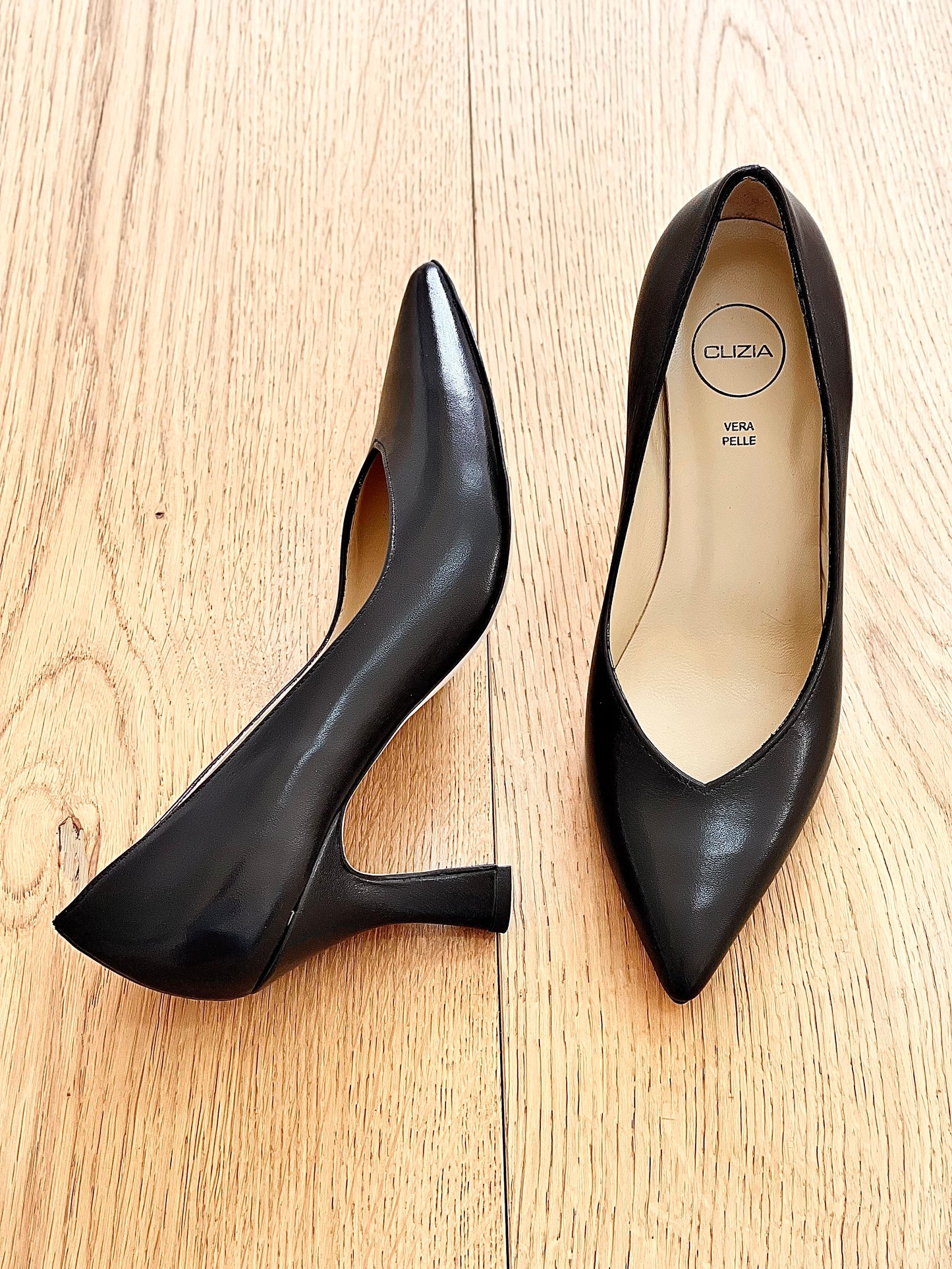 AMALIA LEATHER BLACK