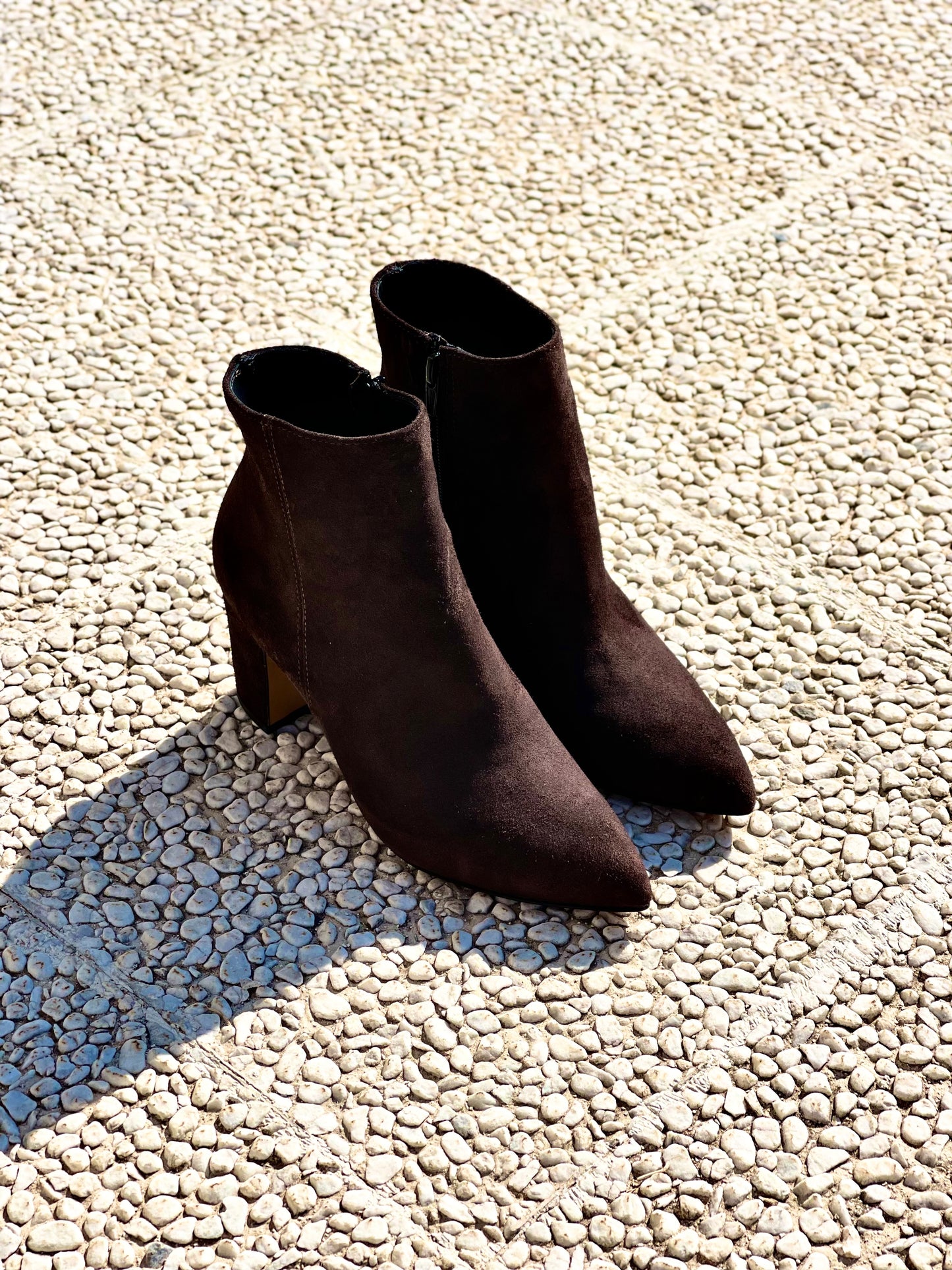 BROWN SUEDE GEMINI