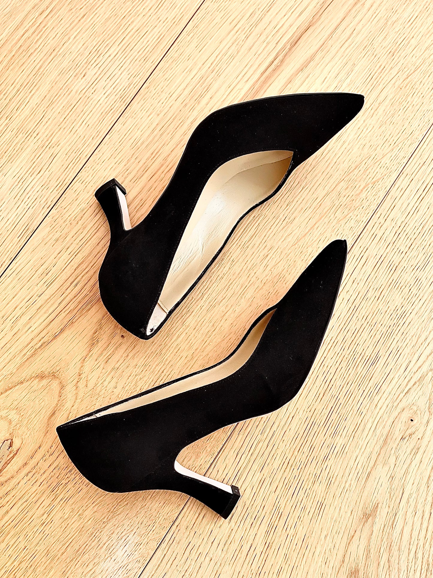 BLACK SUEDE AMALIA