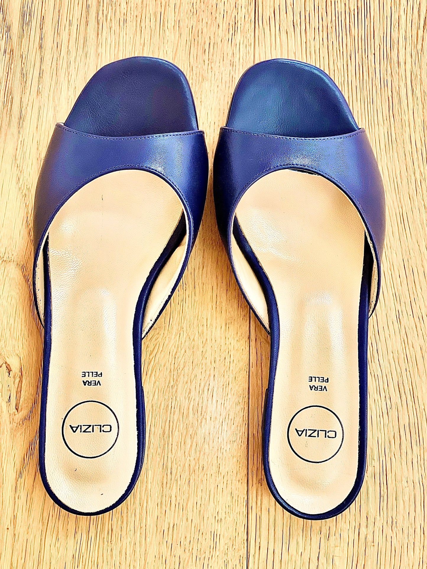 MIRIAM BLUE LEATHER