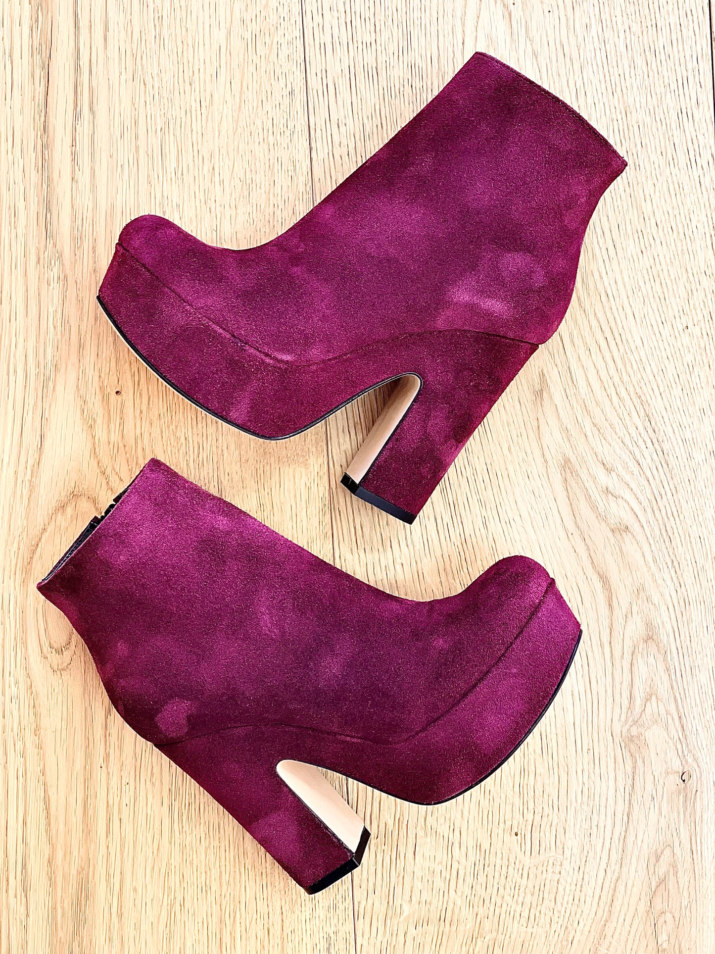 TURAN BURGUNDY SUEDE