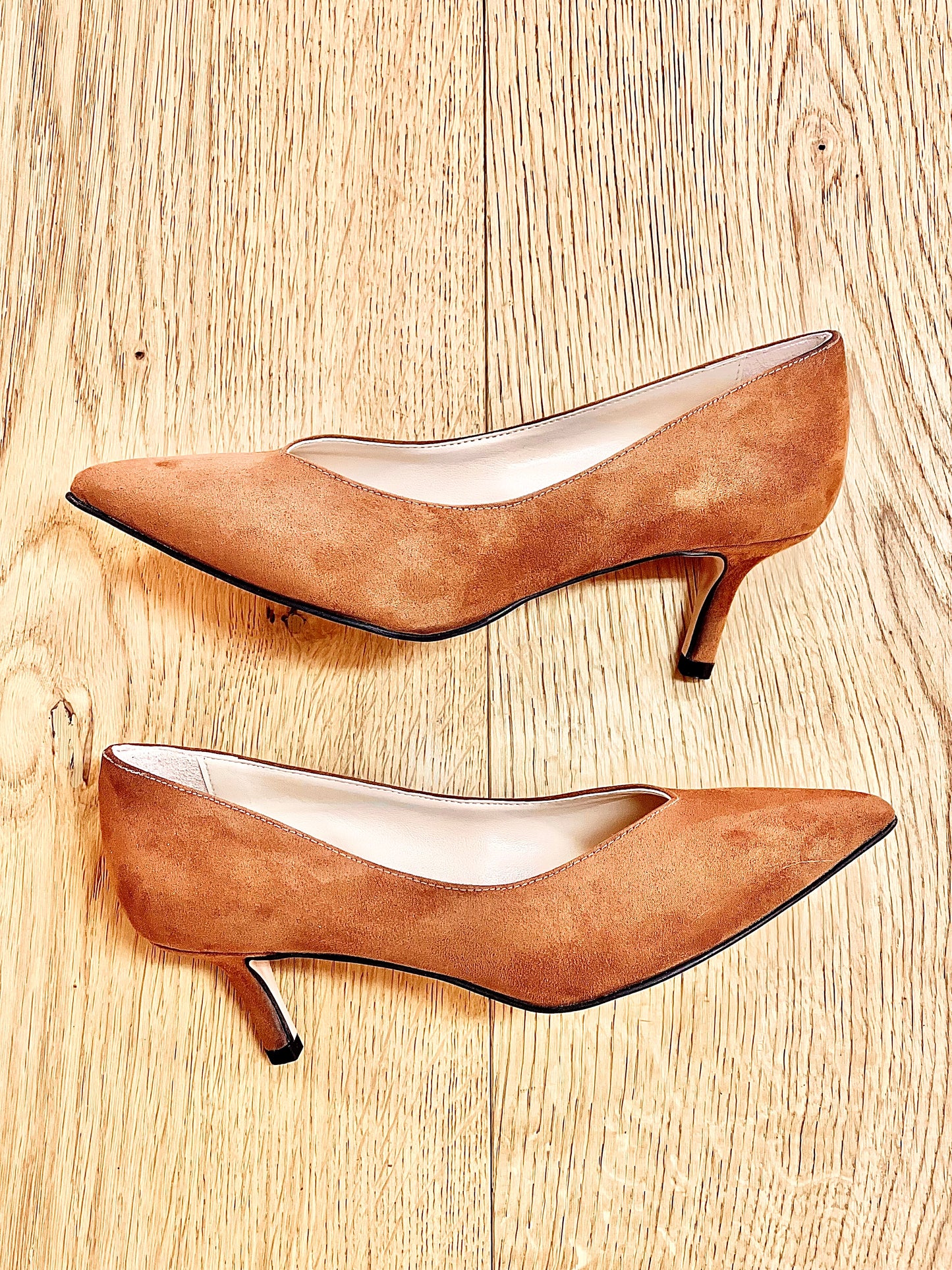 SUSAN SUEDE LEATHER