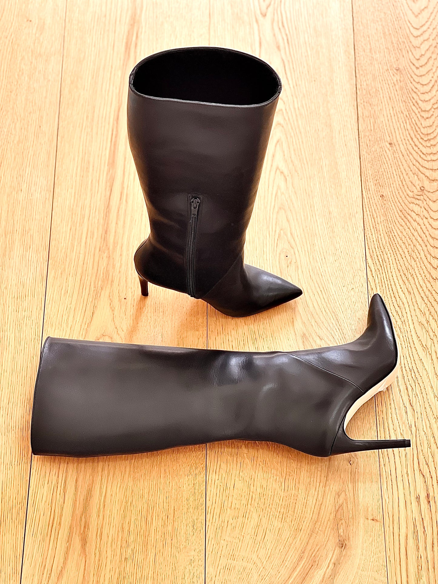 NAJWA LEATHER BLACK