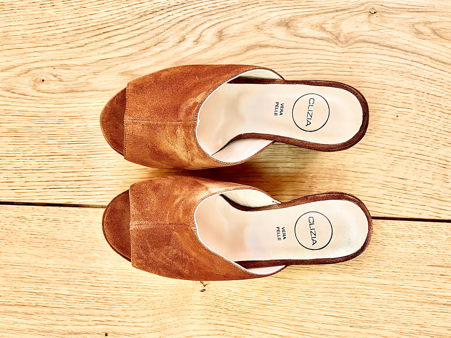 BANGKOK COGNAC SUEDE