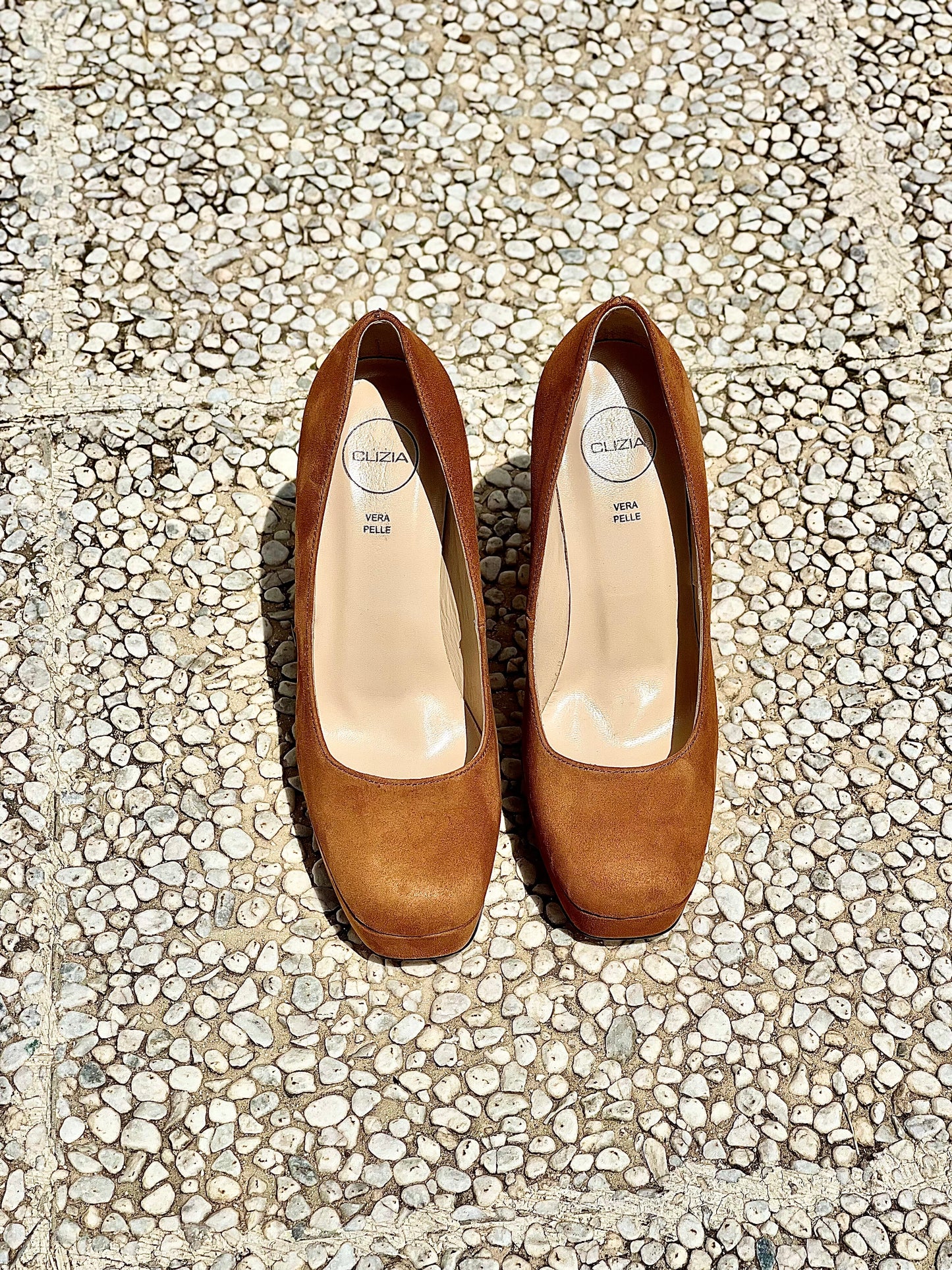KATA SUEDE LEATHER