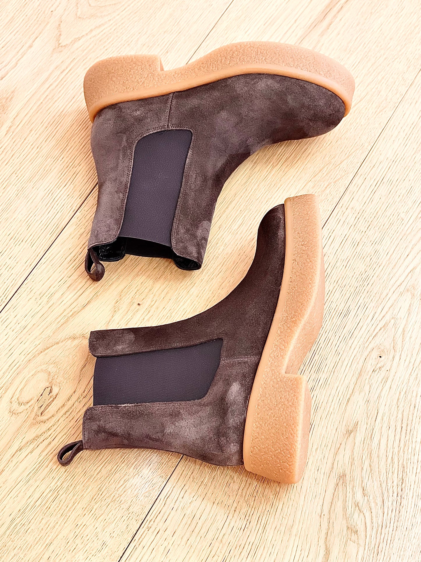 BROWN SUEDE NIZZA
