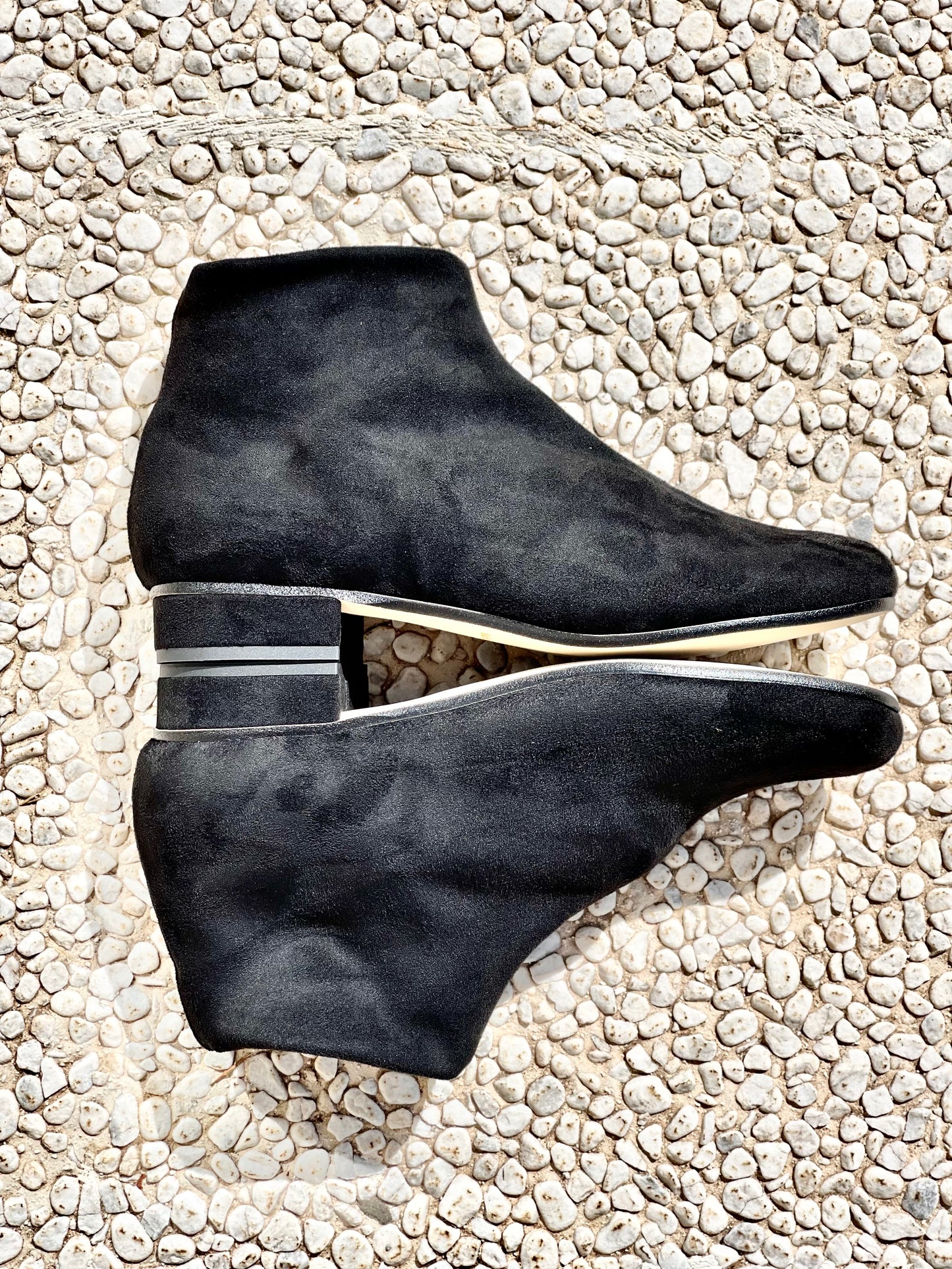 CALVIN BLACK SUEDE