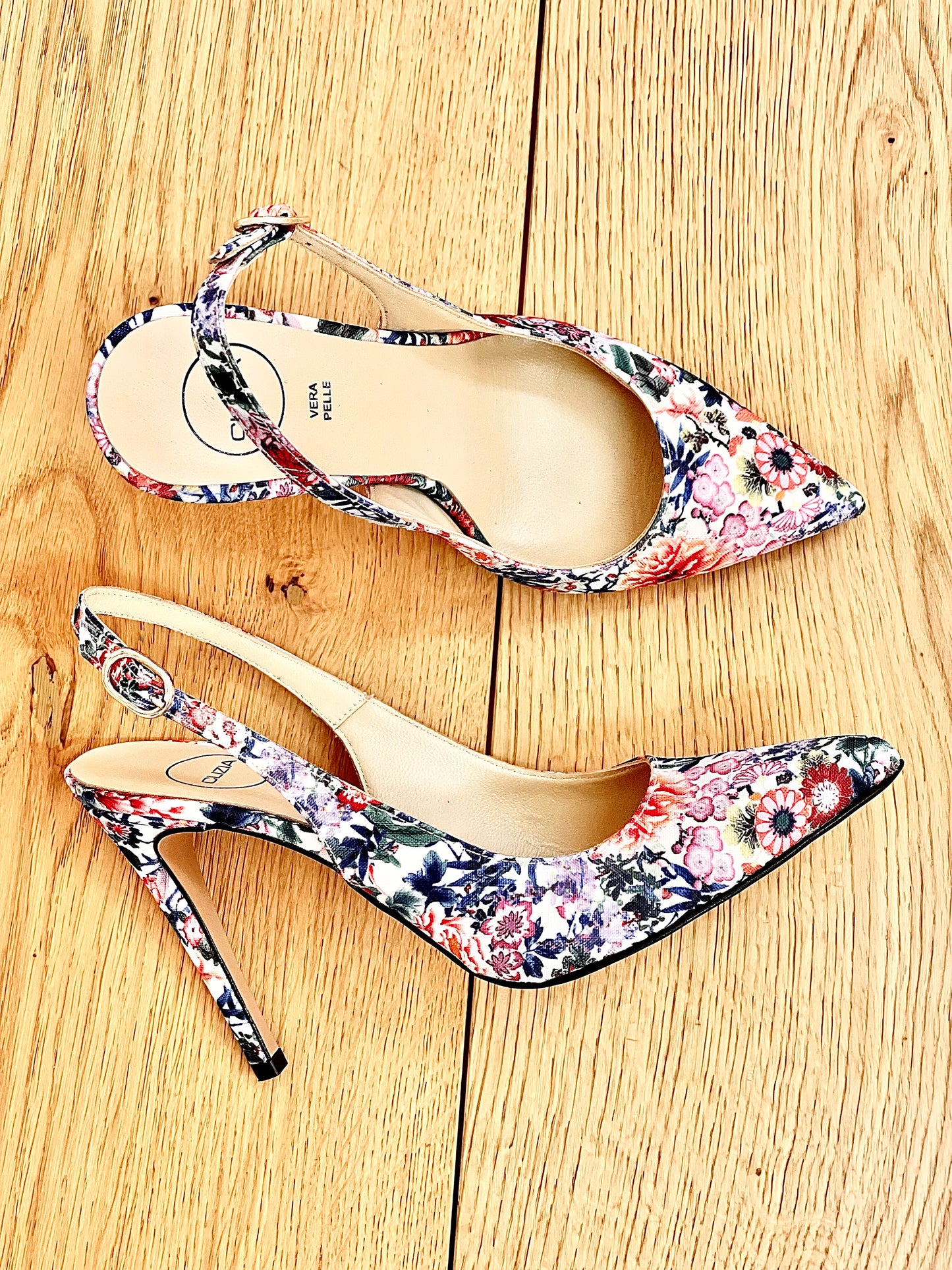 MARZIA FLOWERS WHITE