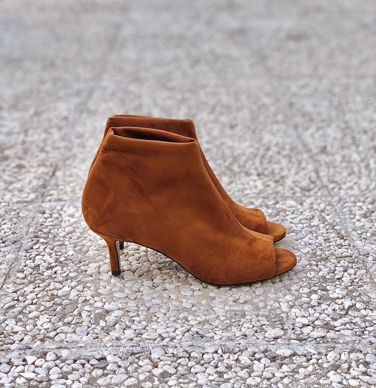 INGRID SUEDE LEATHER