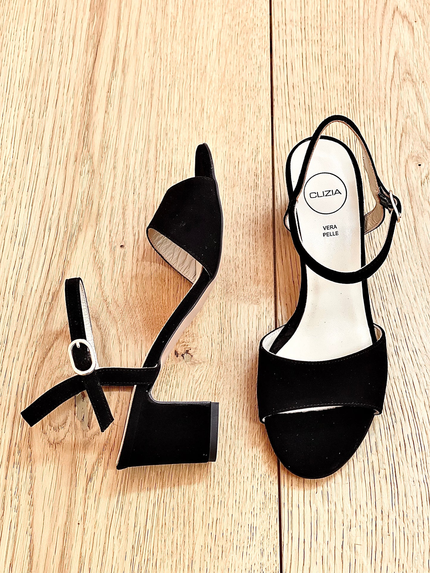 IDA BLACK SUEDE