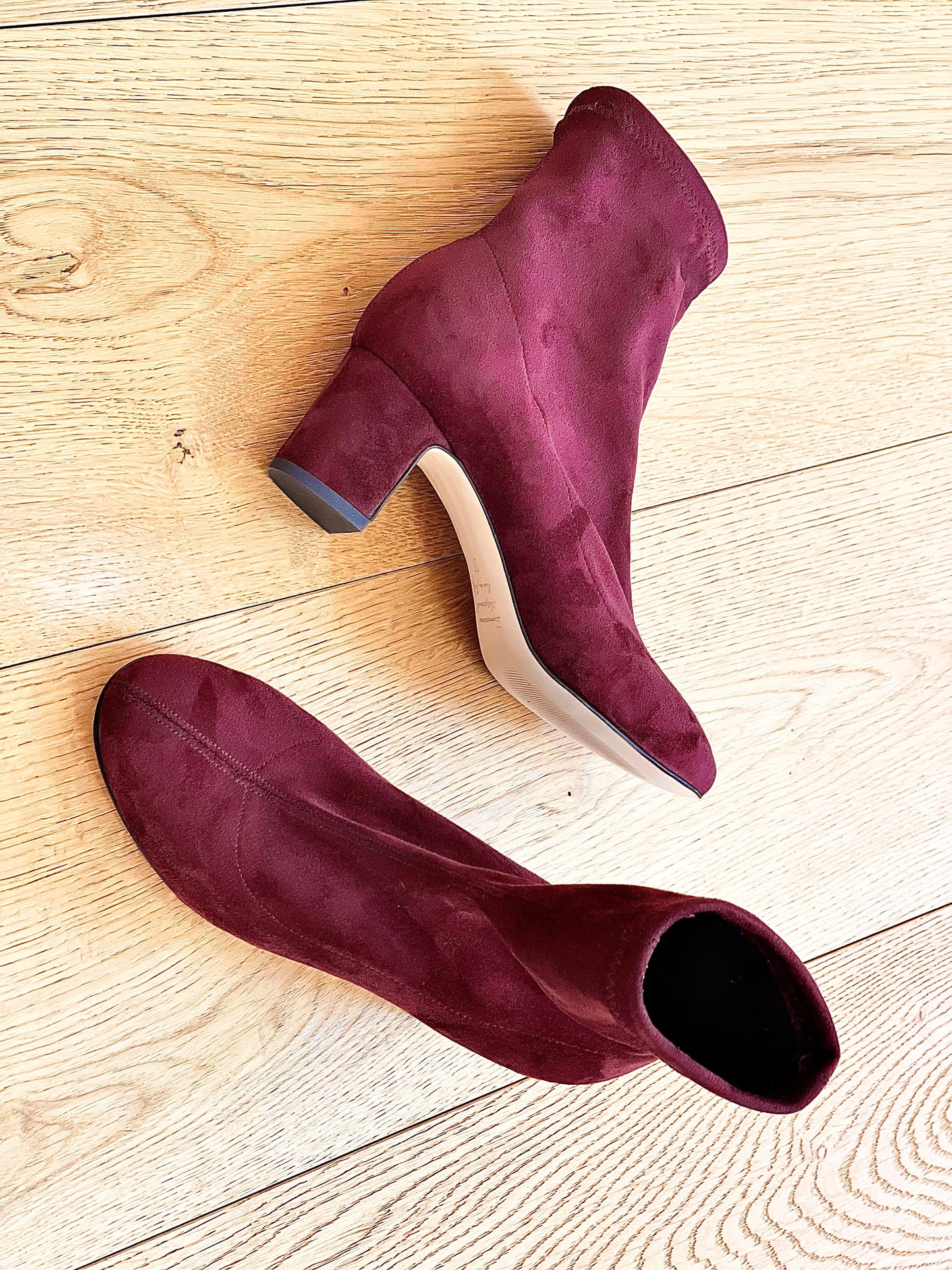 BURGUNDY SUEDE GENERATION