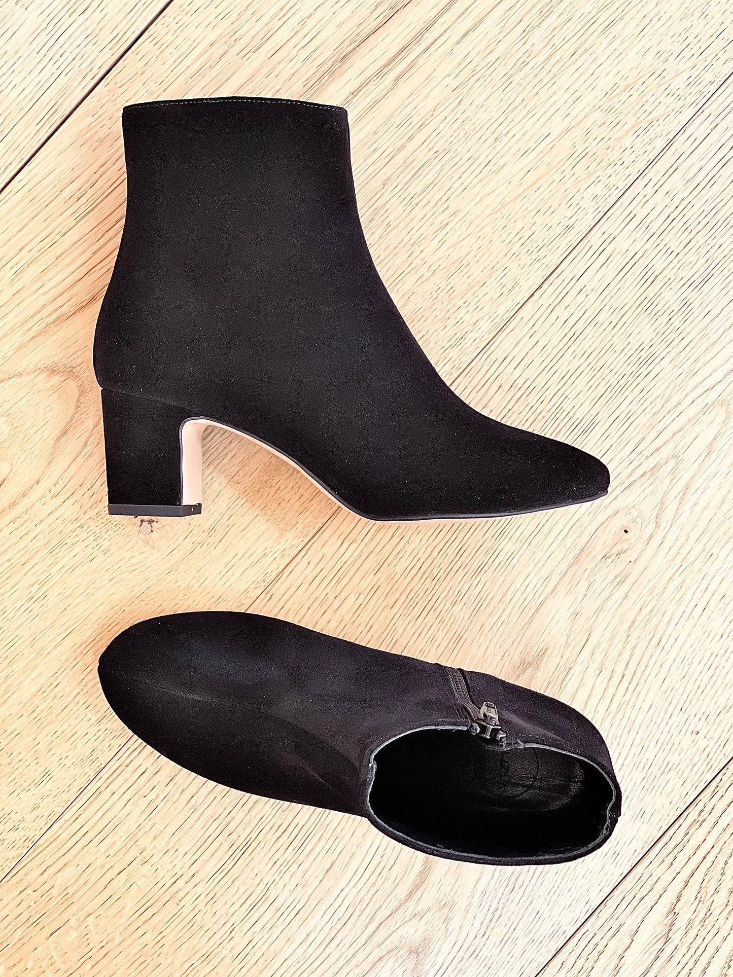 BLACK SUEDE LUCAS
