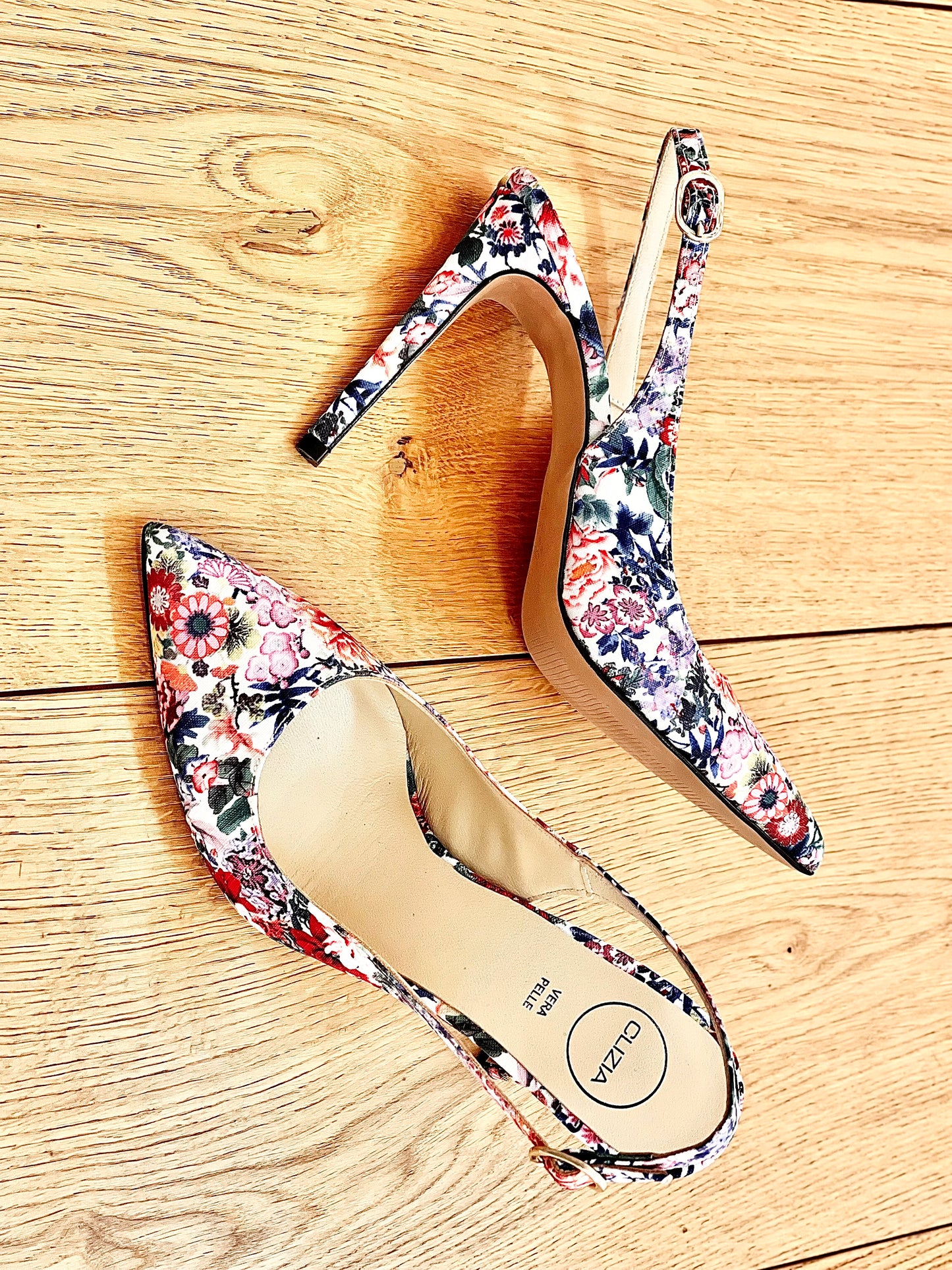 MARZIA FLOWERS WHITE
