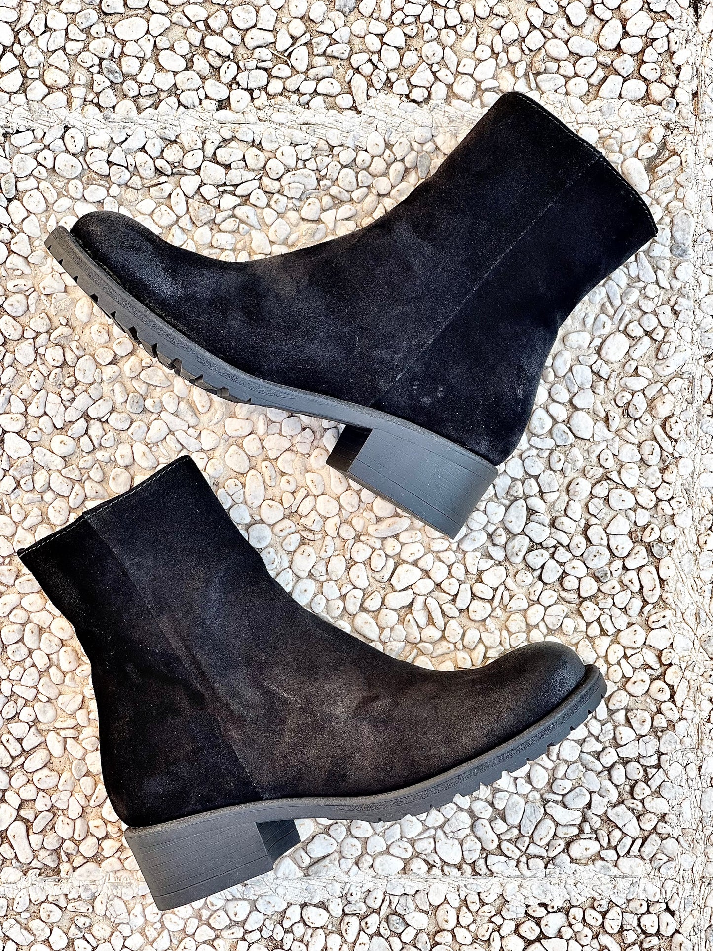 SIRIO BLACK SUEDE