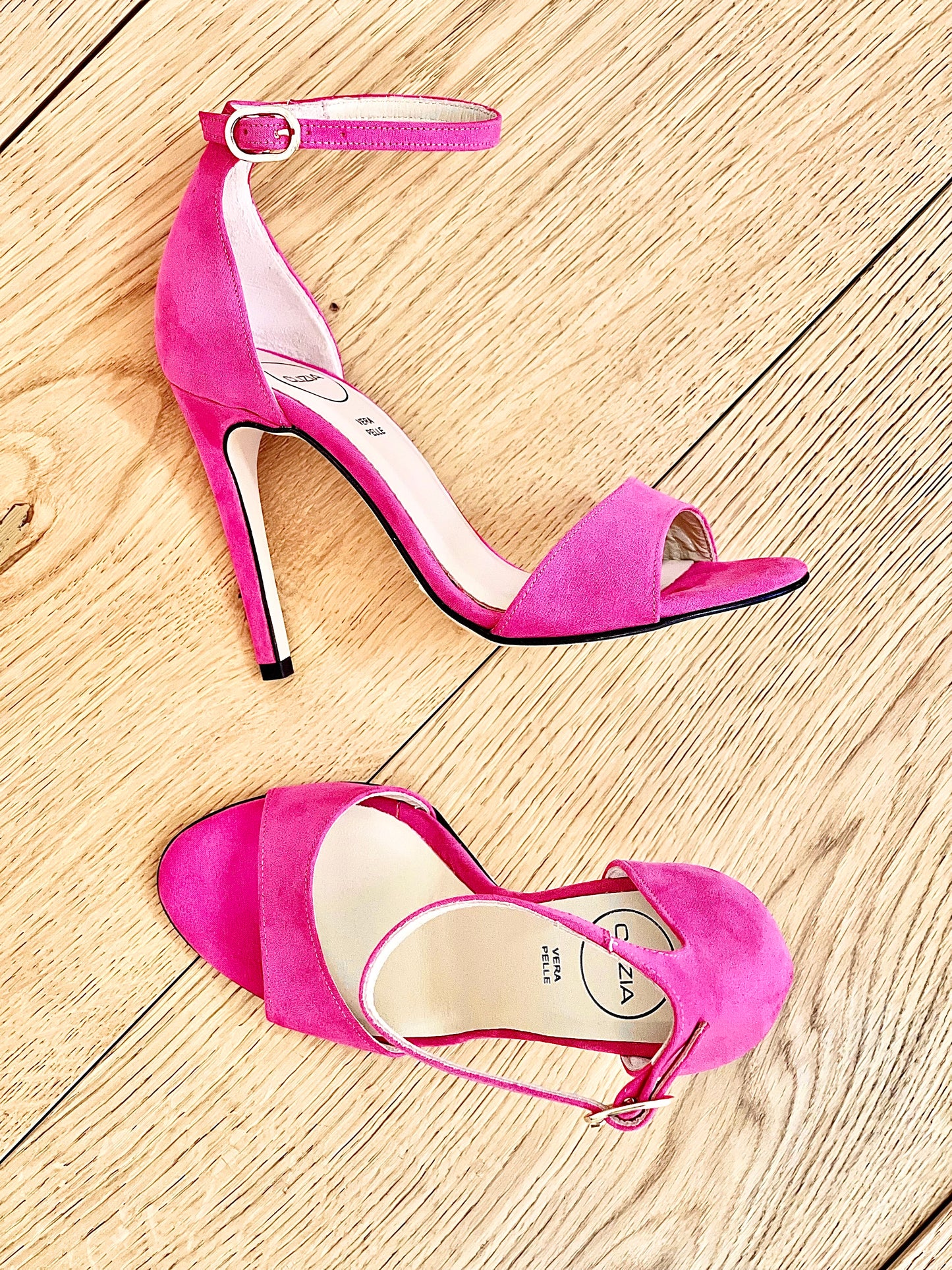 DANA SUEDE FUCHSIA