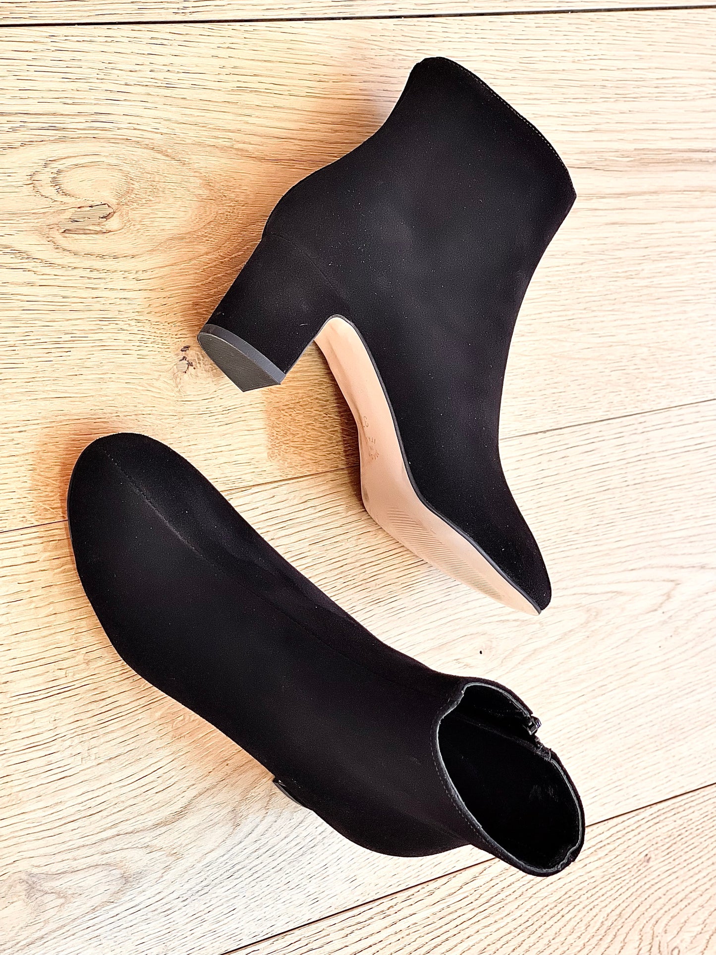 BLACK SUEDE LUCAS