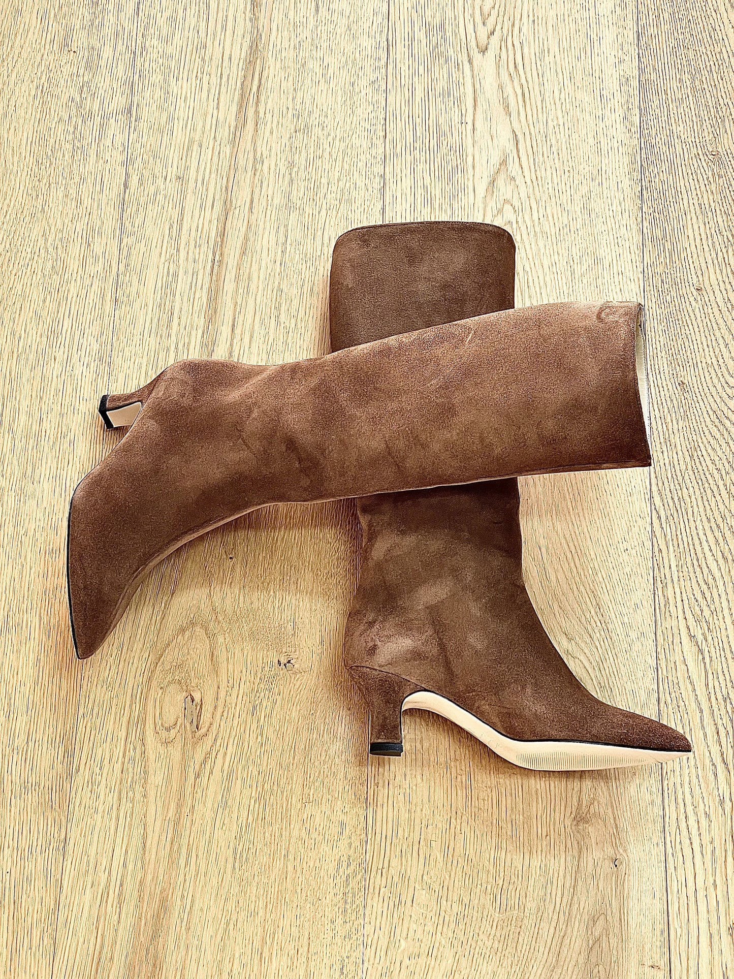 COGNAC SUEDE MAGELLAN