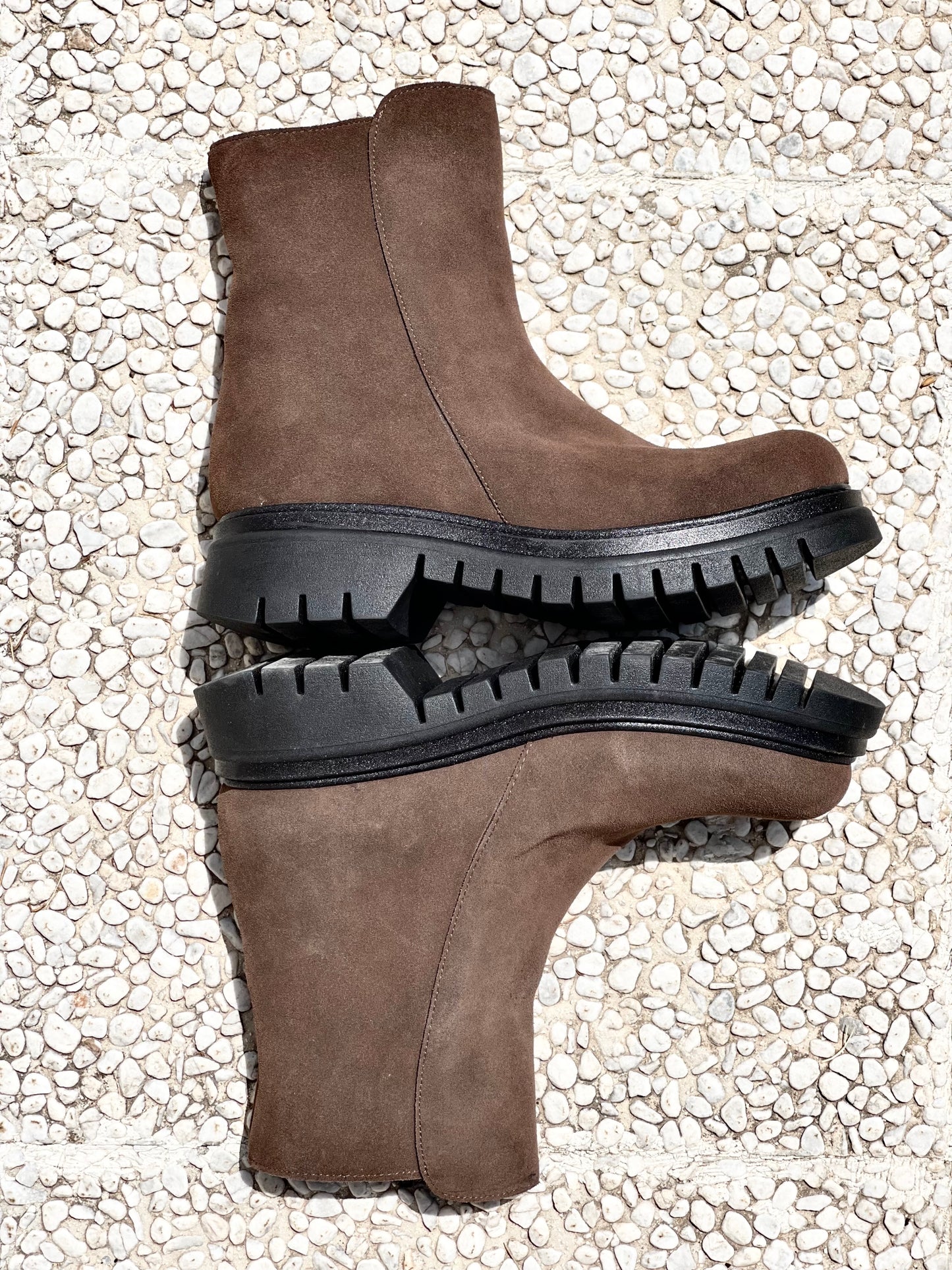 JIL BROWN SUEDE