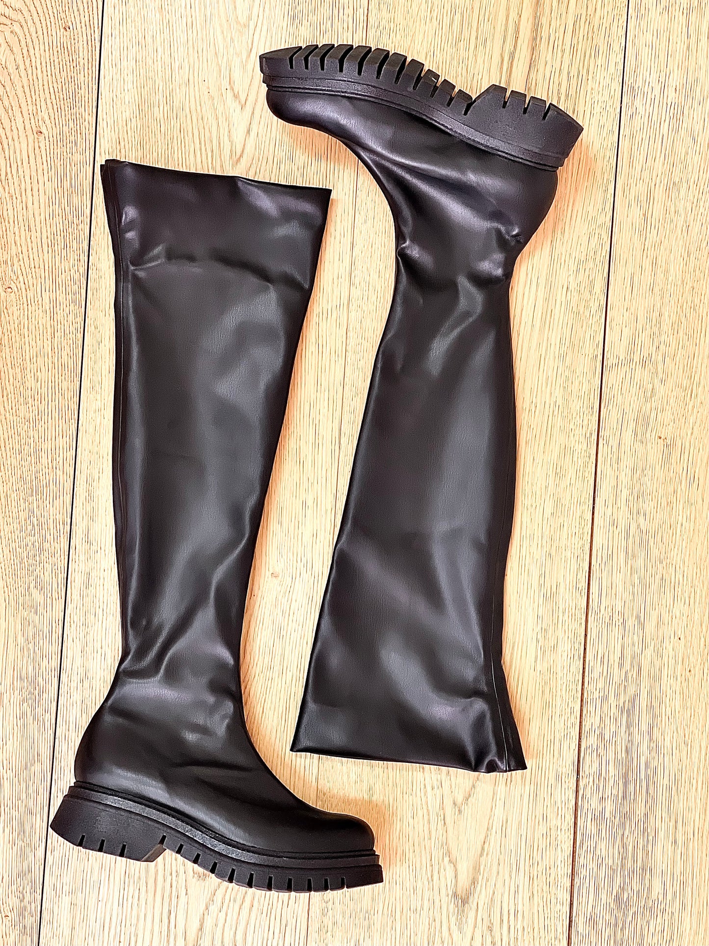 SCOTT LEATHER BLACK