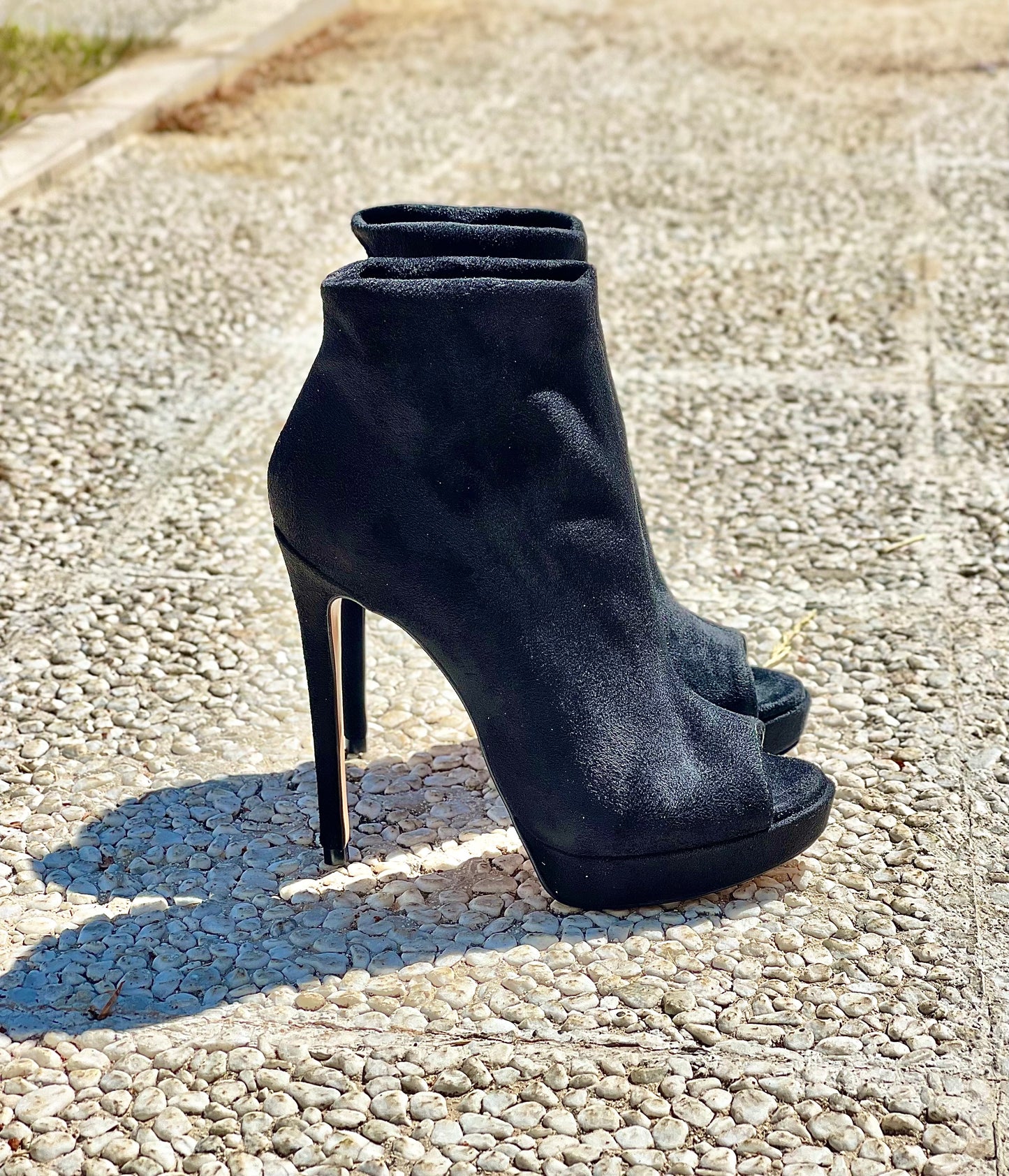 SASHA SUEDE BLACK