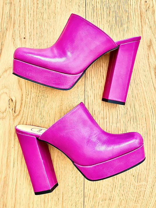 ELVIRA LEATHER FUCHSIA