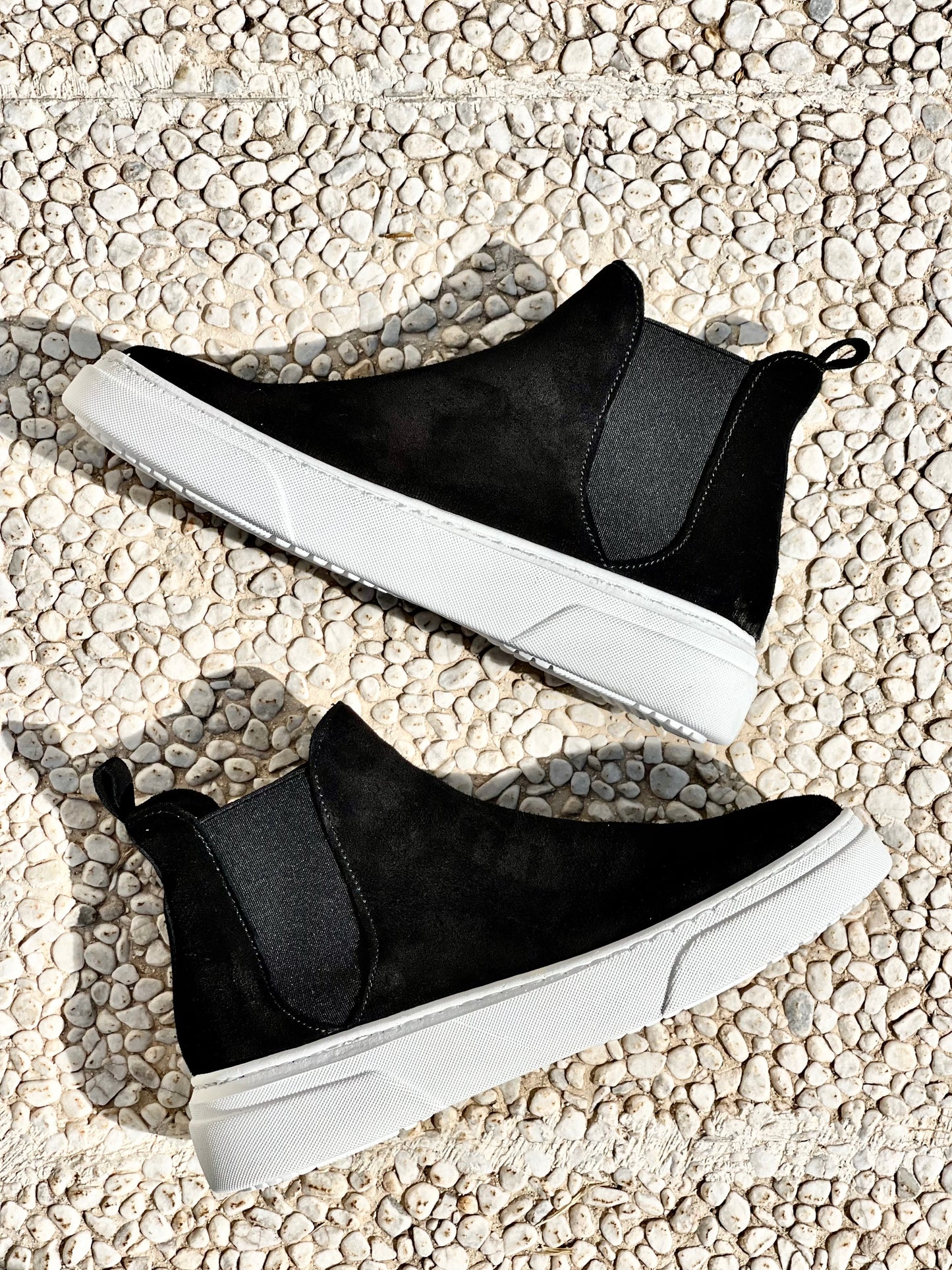 TELLY BLACK SUEDE