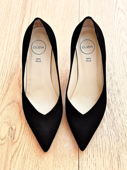 BLACK SUEDE AMALIA
