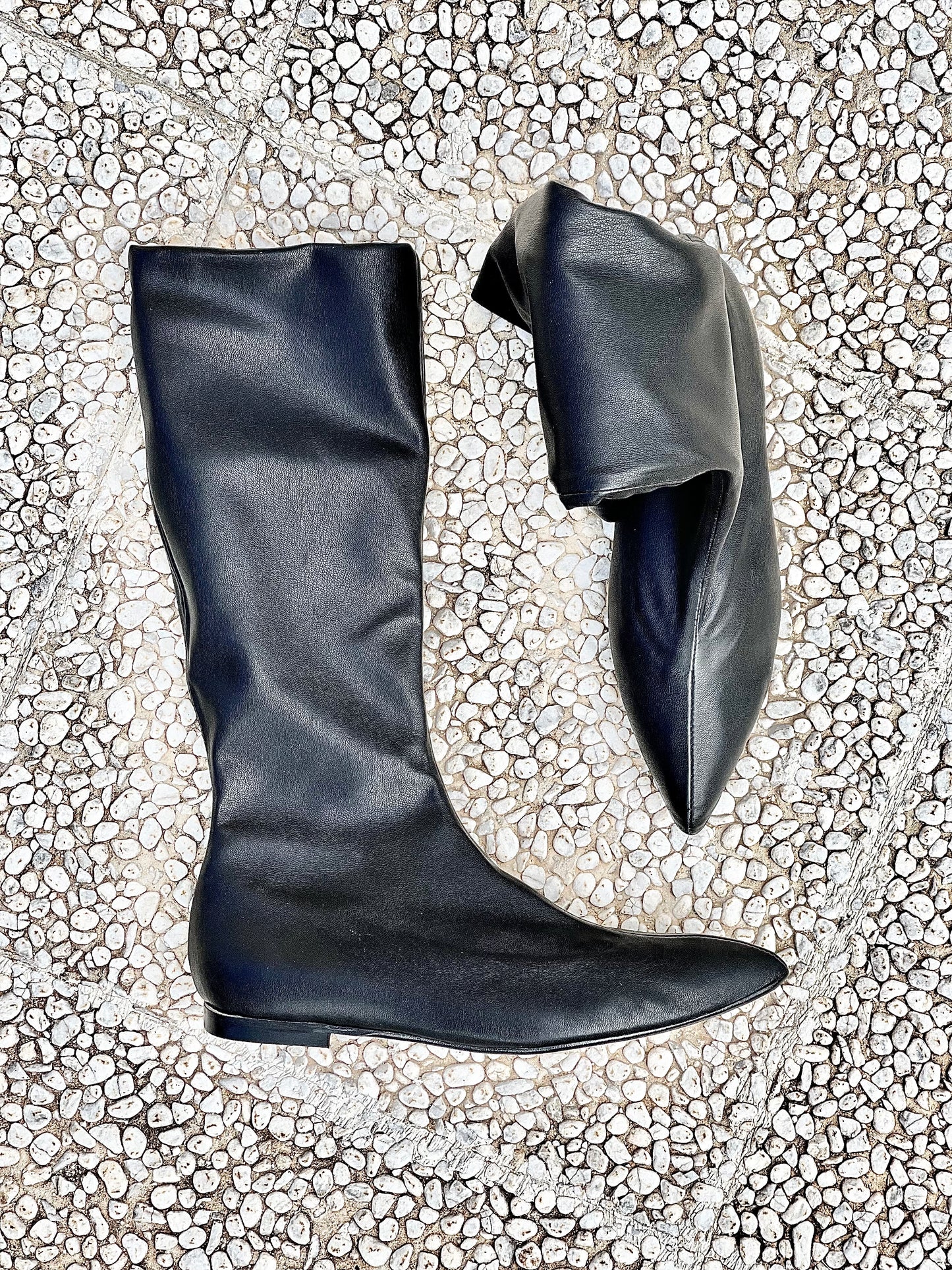 GINKO BLACK