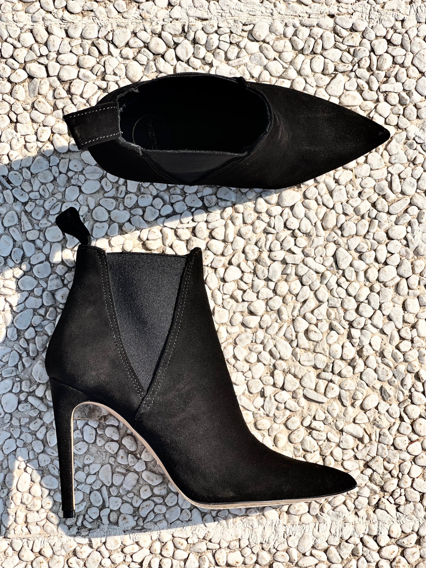 GRETA BLACK SUEDE