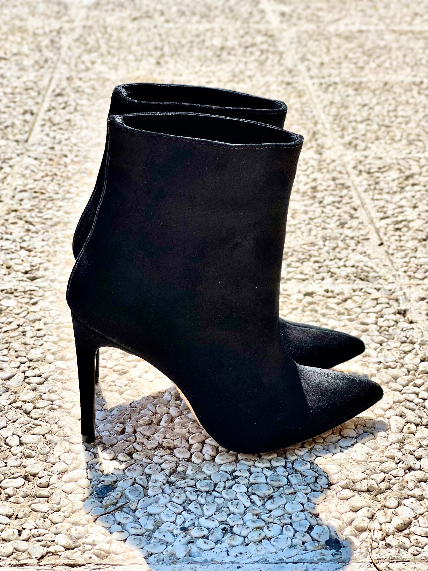 BAHIA BLACK SUEDE
