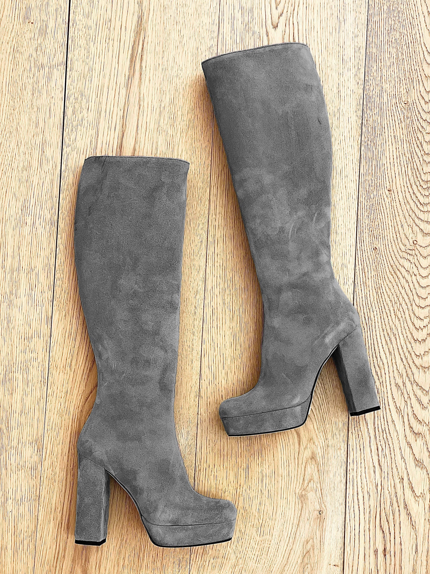 TIBET GRAY SUEDE