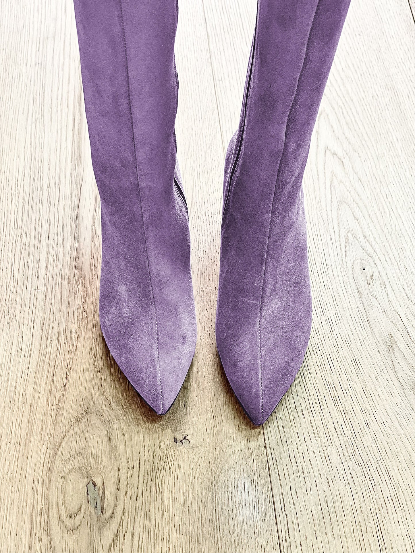 MARK LILAC SUEDE