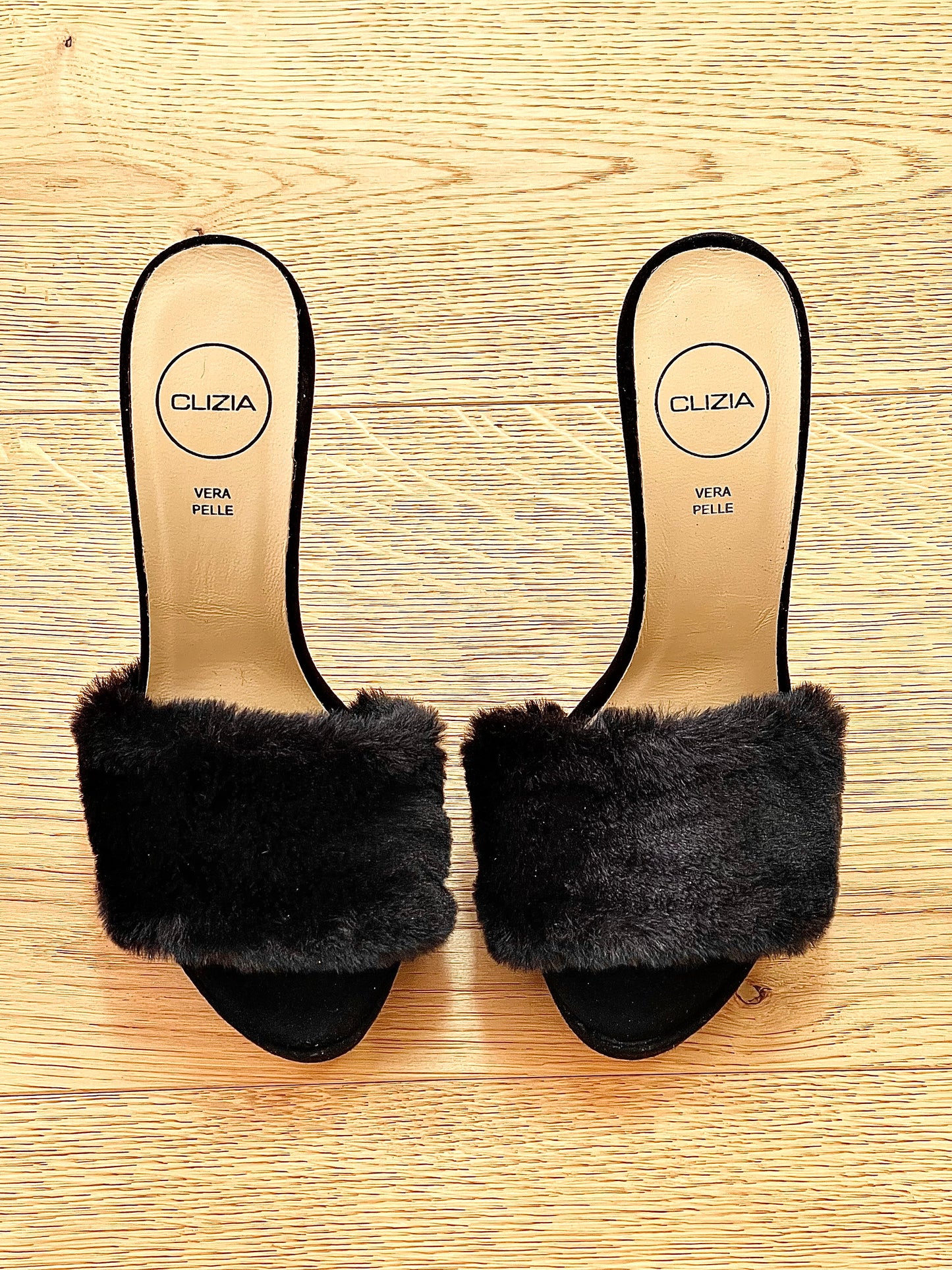 NASRA BLACK SUEDE