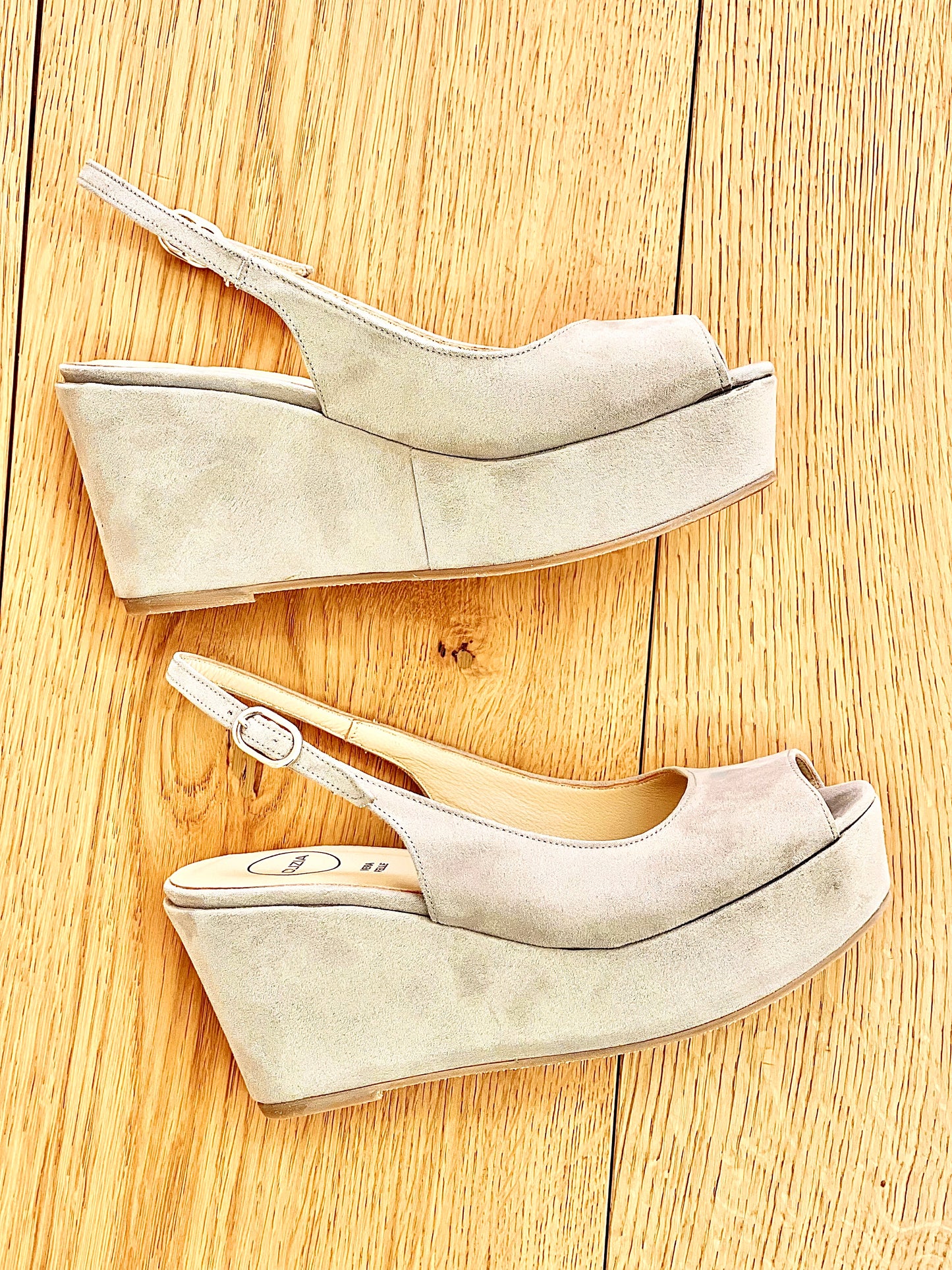 BEIGE SUEDE BOGOTA