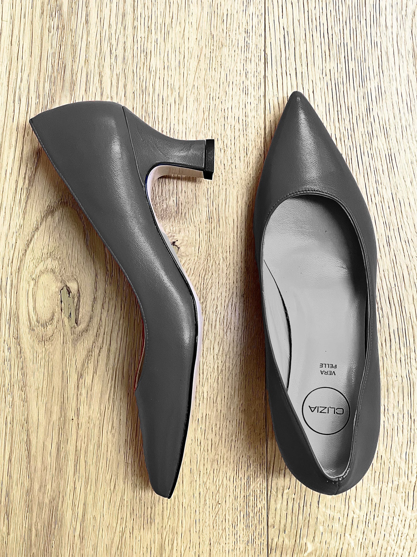 DANCE LEATHER GRAY