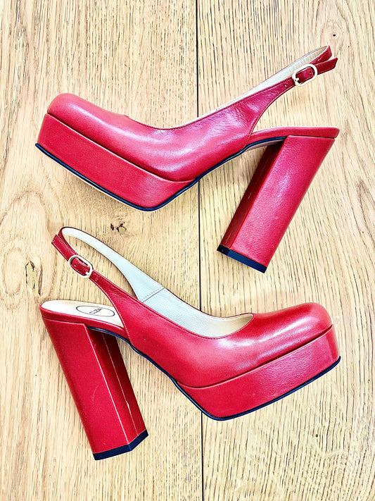 SHARON LEATHER RED