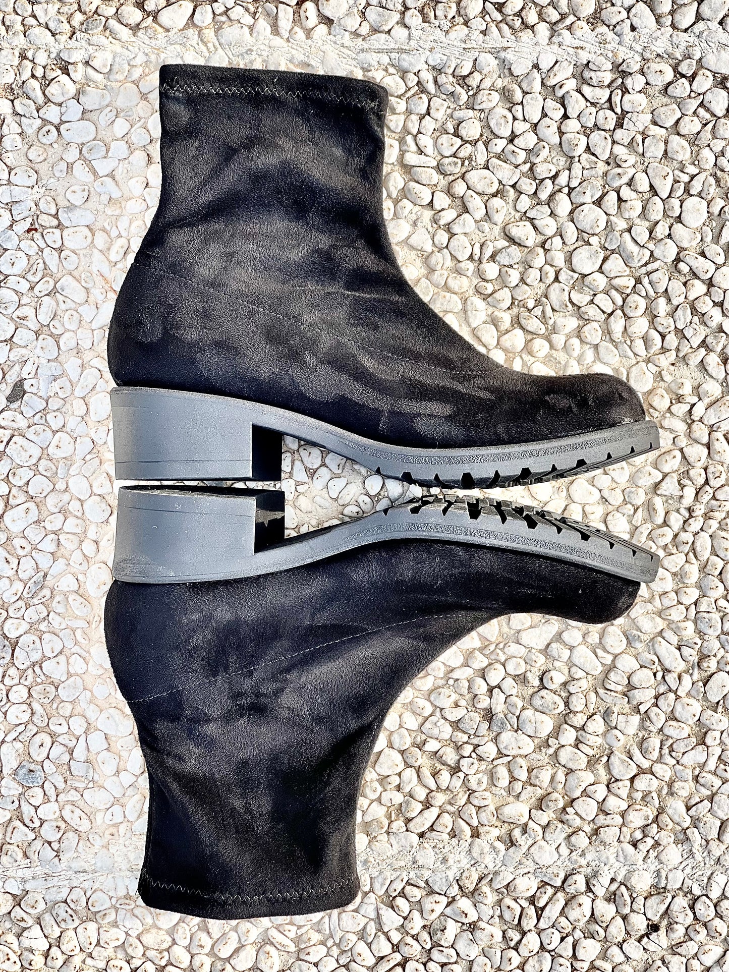 HECTOR BLACK SUEDE