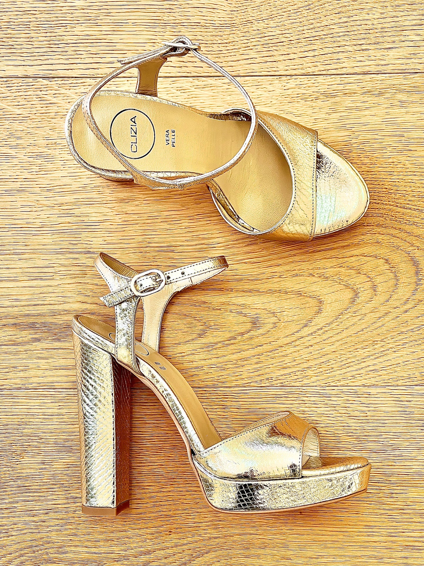 EWA GOLD LAM