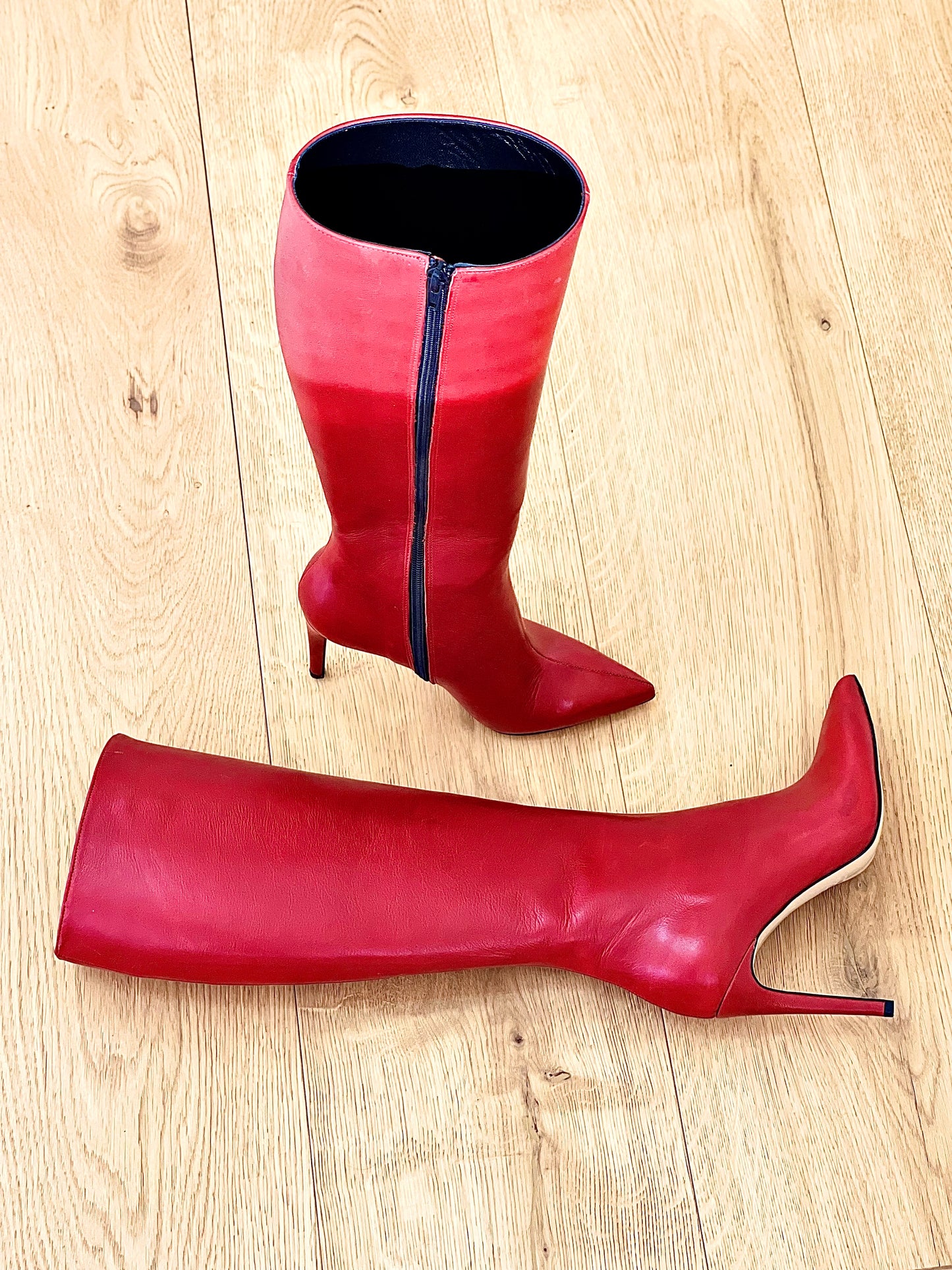 RED LEATHER KELLY