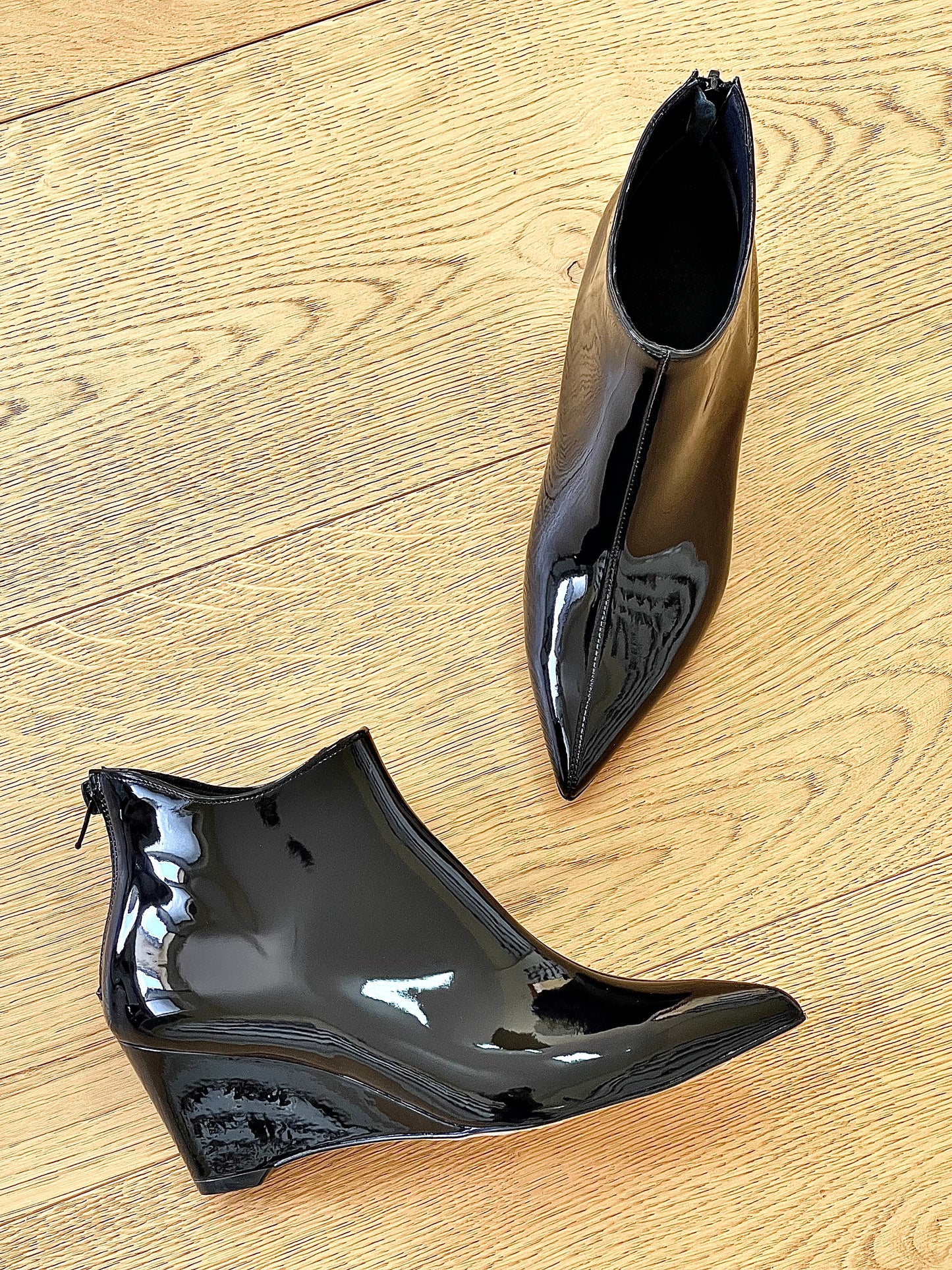 ZEKE BLACK PATENT LEATHER