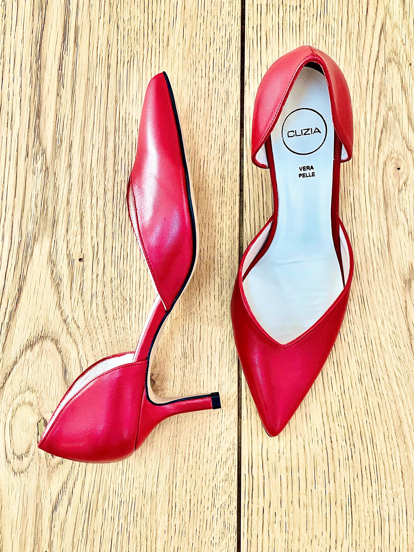 HEIDI RED