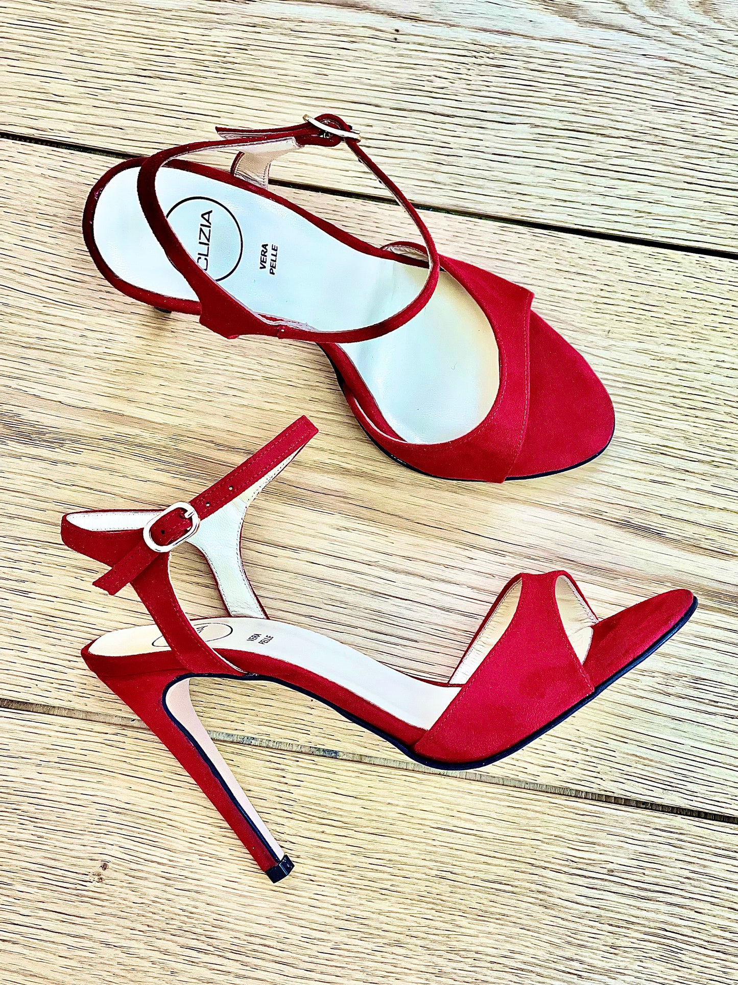 RED SUEDE JODIE